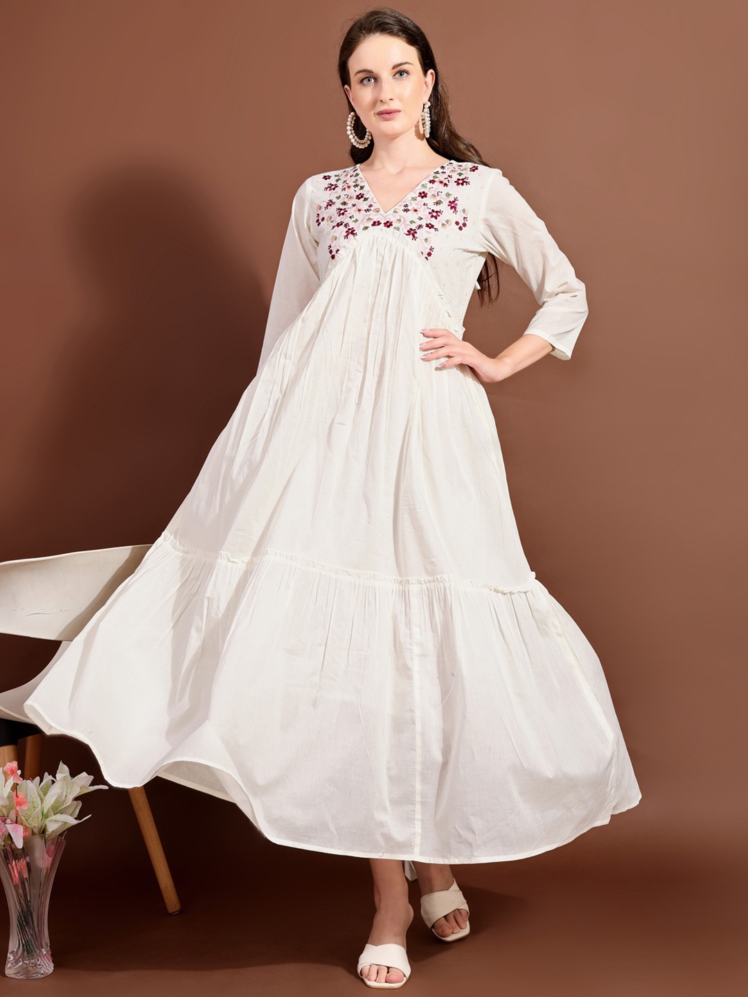 

Tikhi Imli Women Embroidered Floral Print Empire V-Neck Gathered Maxi Ethnic Dress, Off white