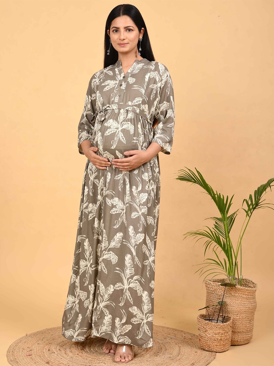

GOLDSTROMS Women Tropical Print Maternity Mandarin Collar Concealed Zip Maxi Dress, Khaki