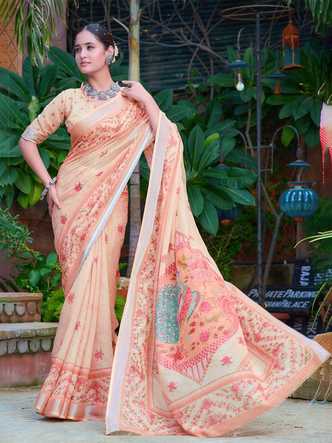 

Nimidiya Floral Printed Pure Cotton Saree, Beige