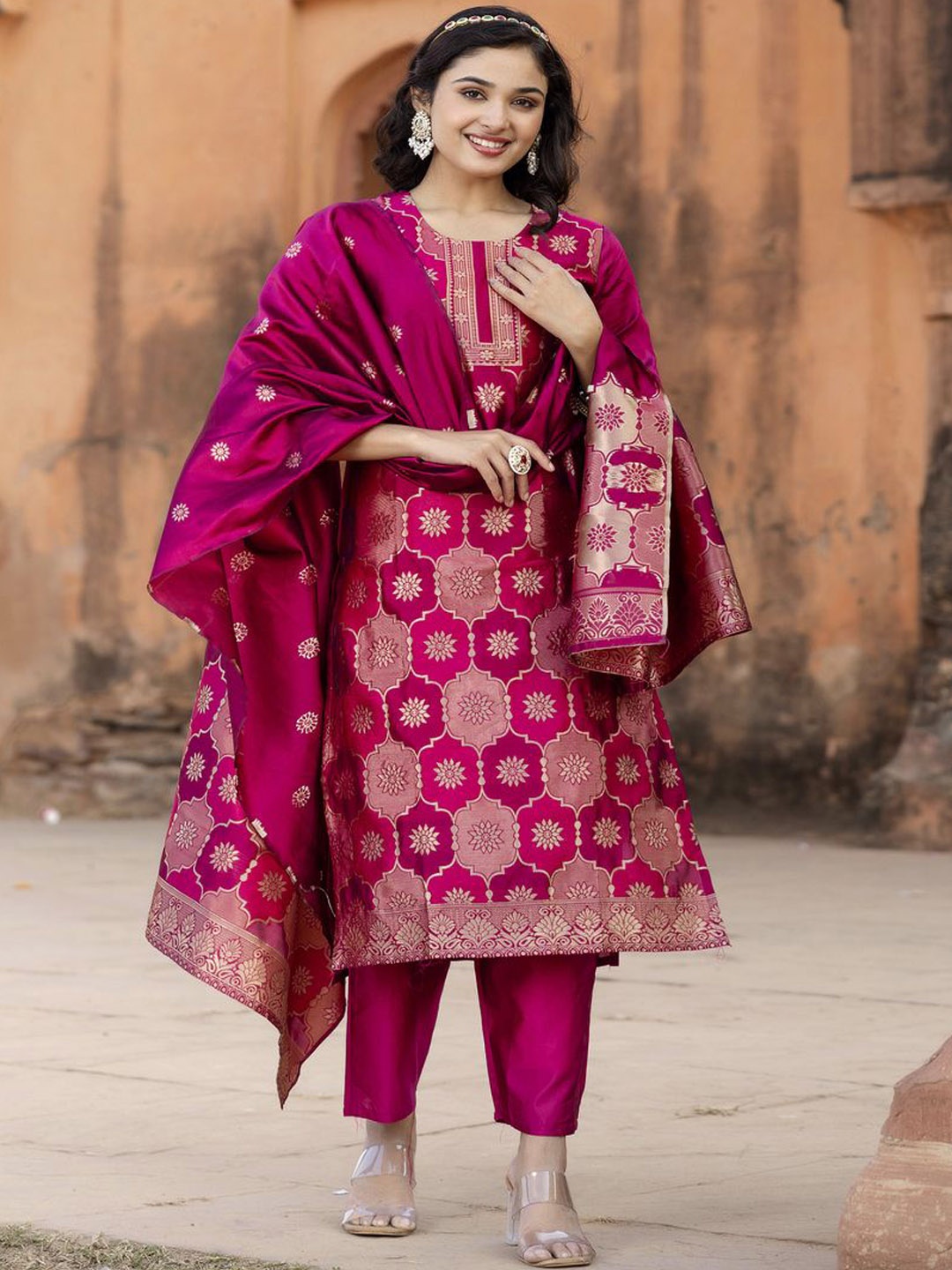 

BLACK SCISSOR Floral Printed Straight Kurta with Trousers & Dupatta, Maroon