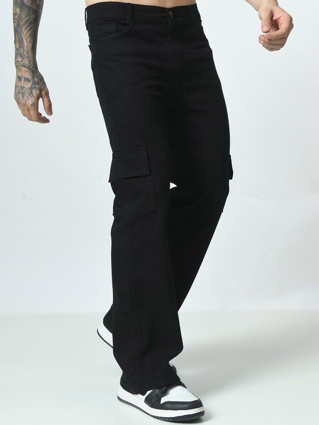 

LINARIA Men Classic Boyfriend Fit Low-Rise Stretchable Cargo Styles Jeans, Black