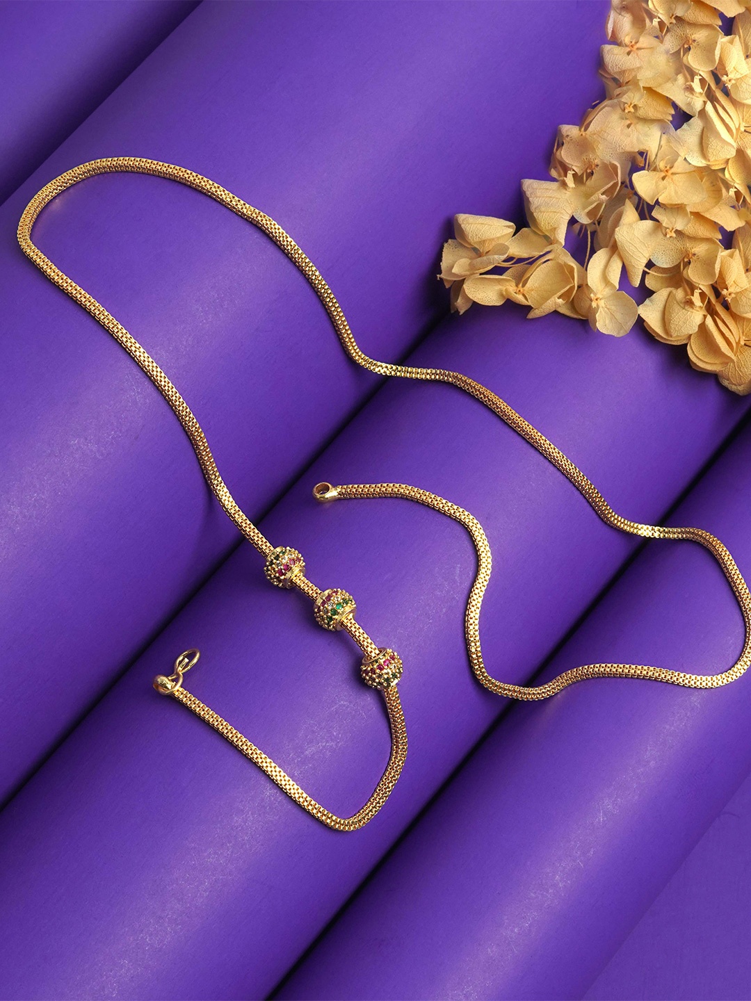 

LAFORWORD Gold-Plated American Diamond Studded Mugapu Chain