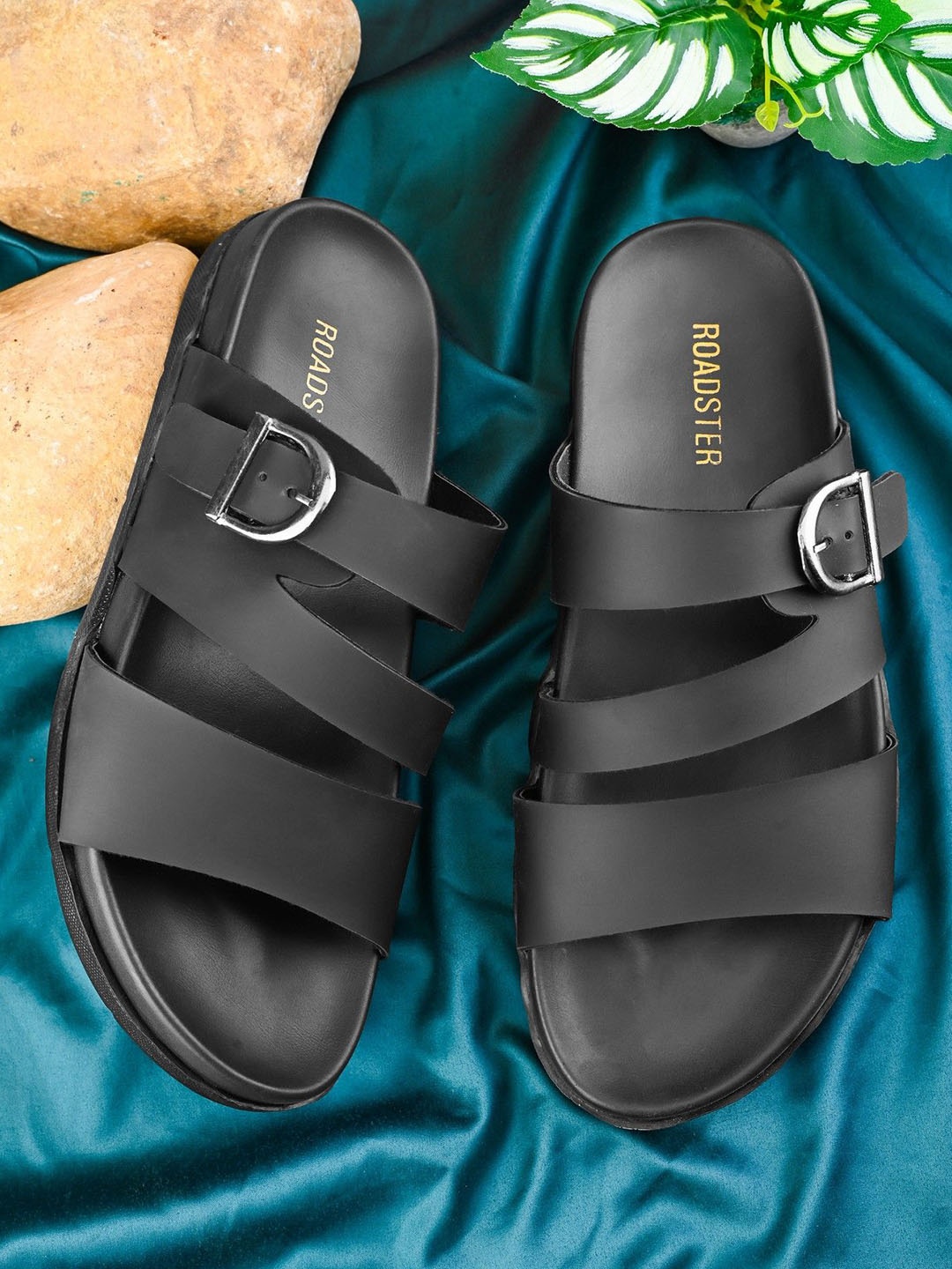 

The Roadster Lifestyle Co Men Casual Comfort Sandals, Black