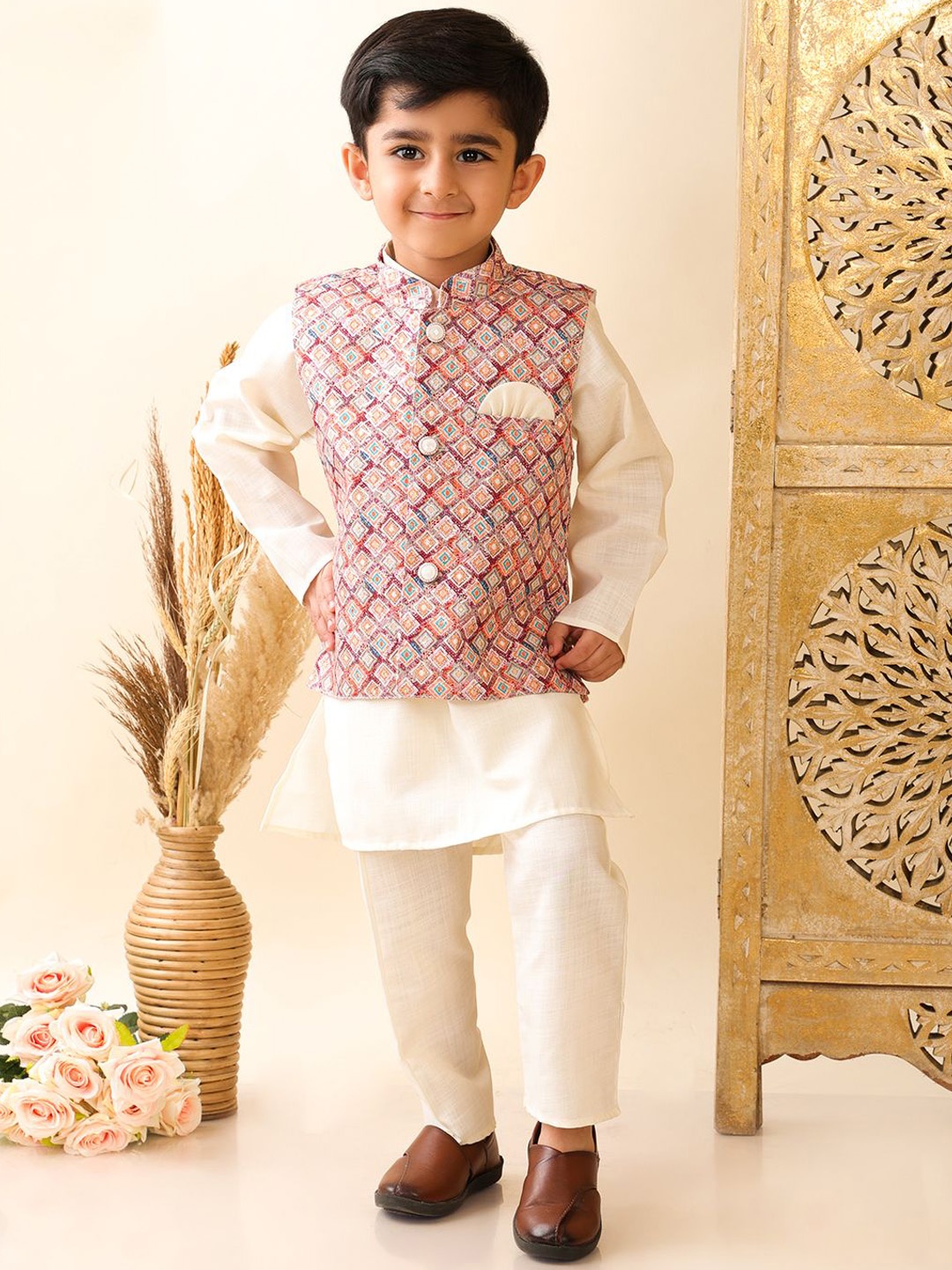 

Superminis Boys Mandarin Collar Gotta Patti Pure Cotton Kurta with Pyjamas, Cream