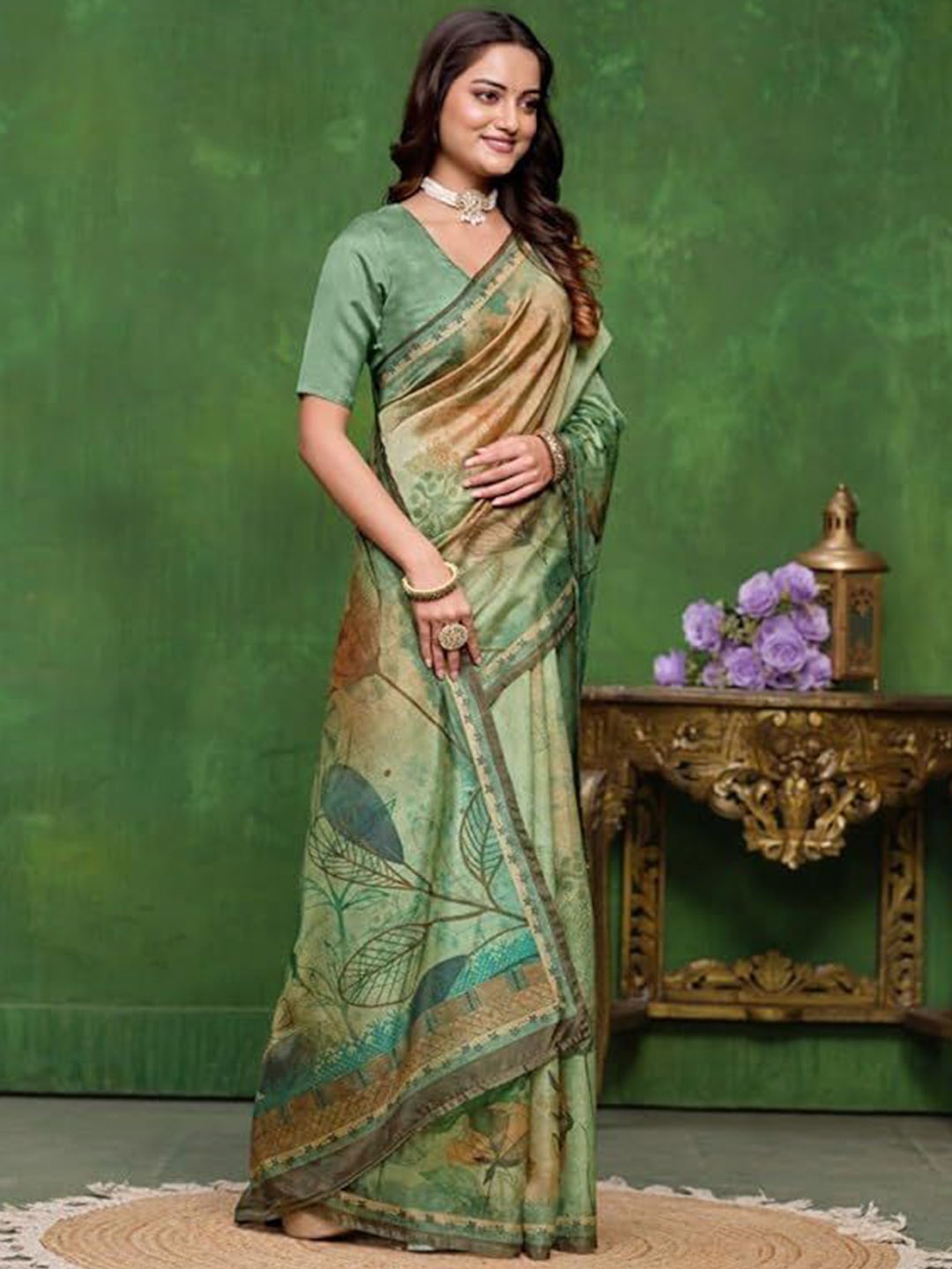 

BW X BUTTERFLY Floral Printed Pure Silk Saree, Green