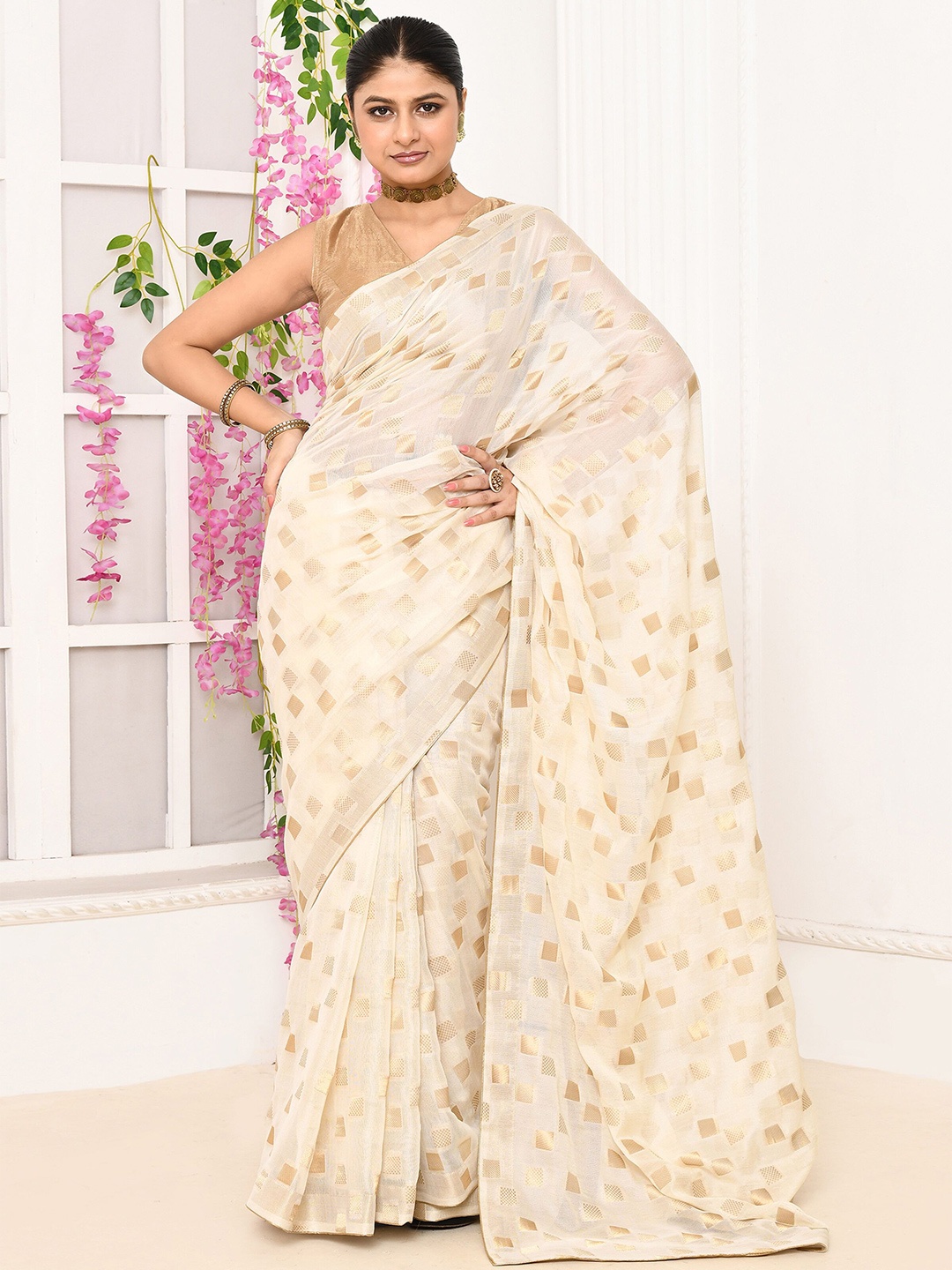 

THREAD SAGA Checked Jute Silk Saree, Off white