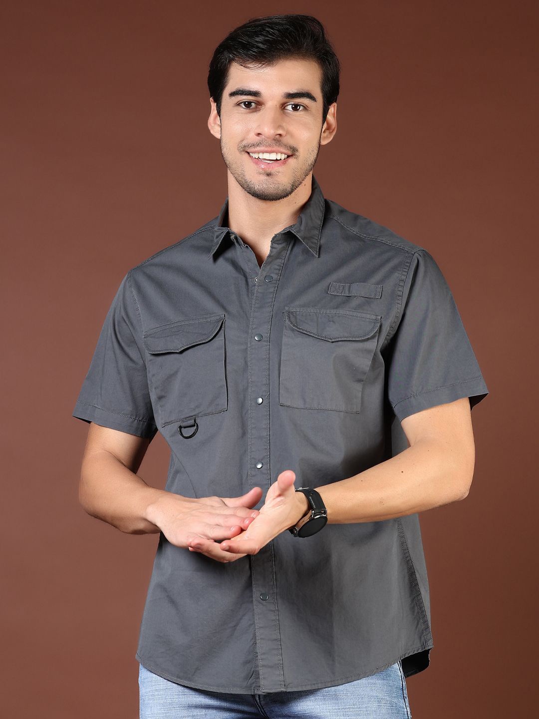 

V-Mart Men Spread Collar Solid Cotton Casual Shirt, Grey