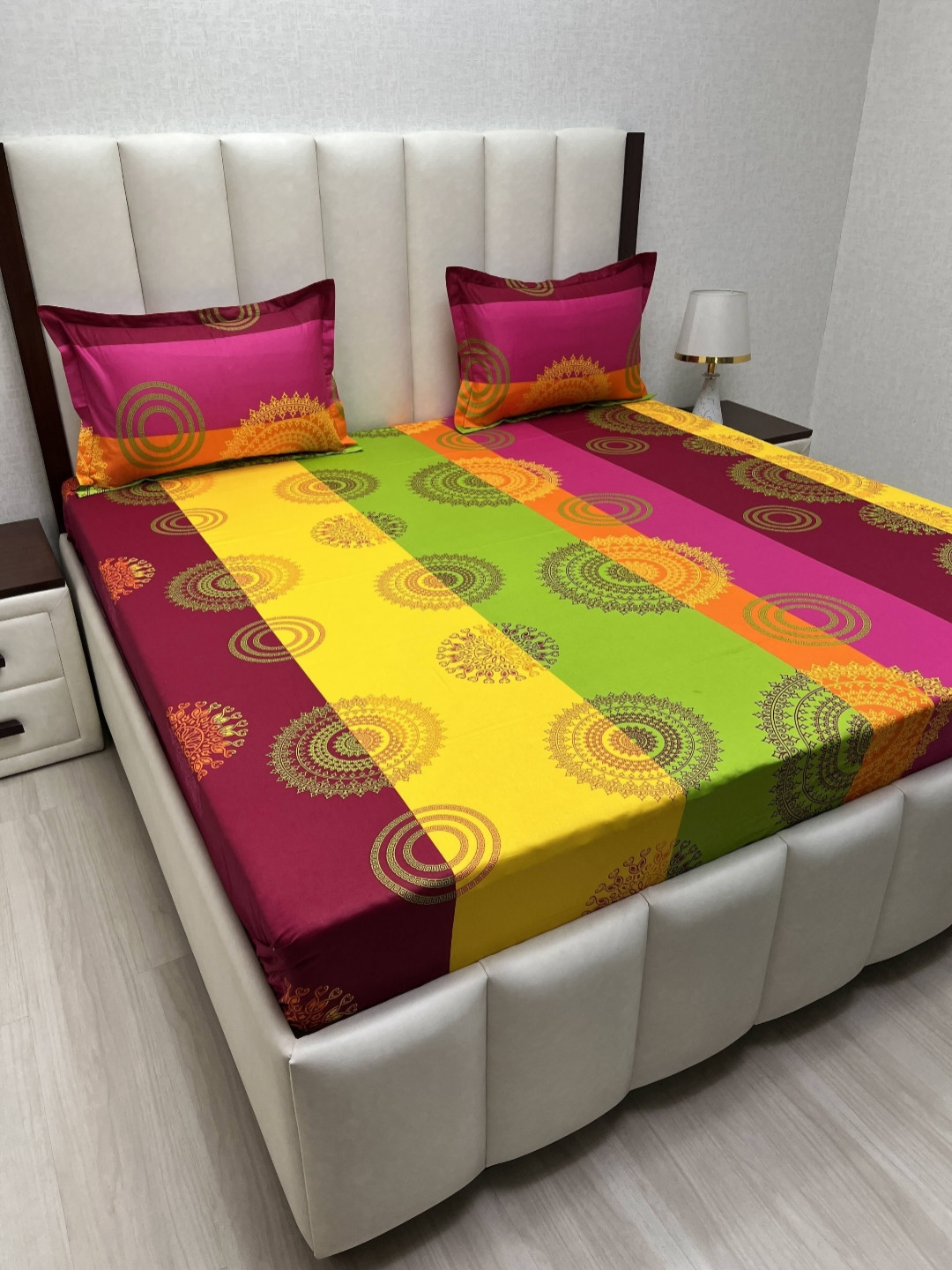 

Pure Decor Yellow & Green Ethnic Motifs 180 TC Queen Bedsheet with 2 Pillow Covers