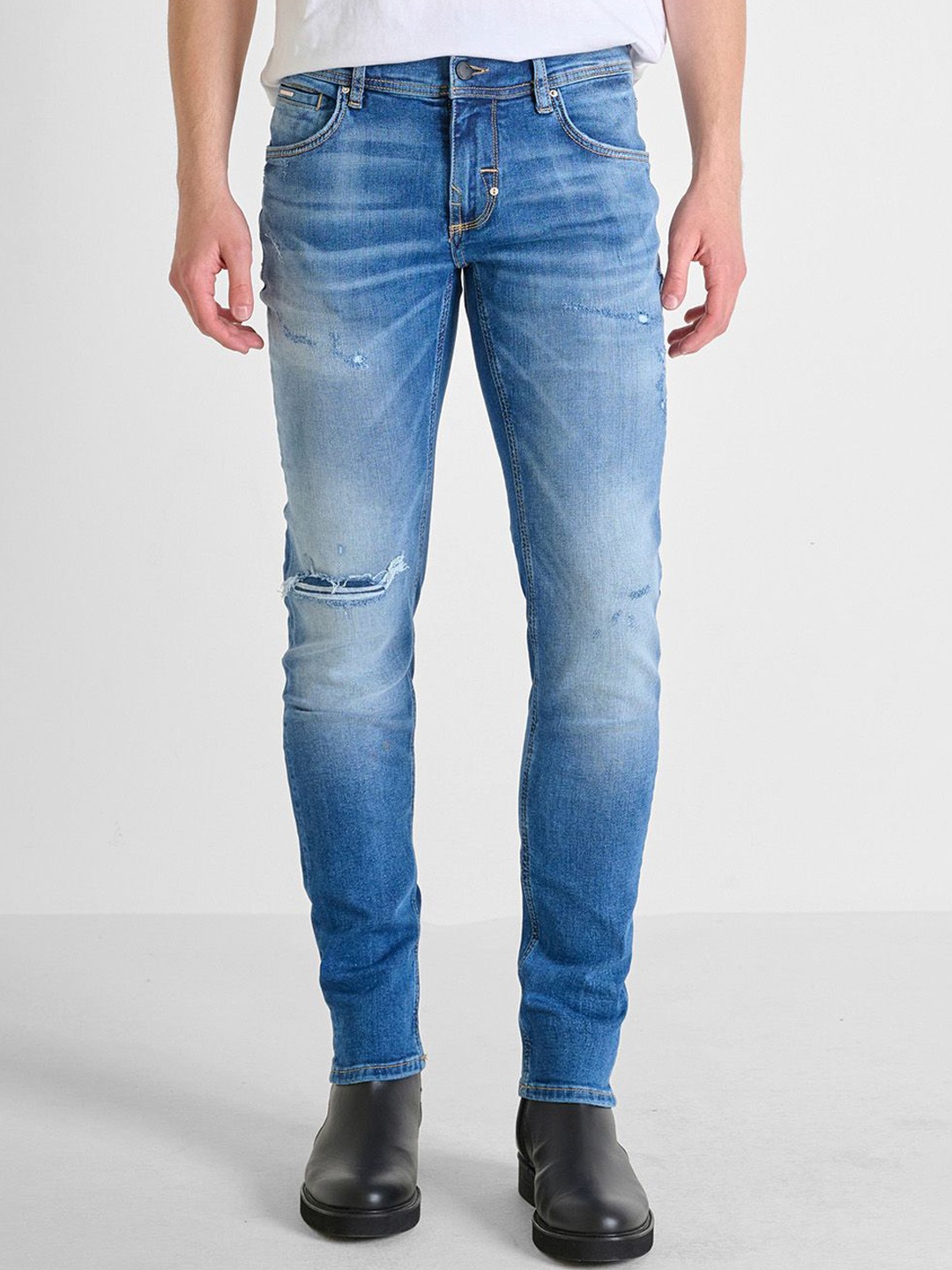 

Antony Morato Men Super Skinny Fit Slash Knee Heavy Fade Jeans, Blue