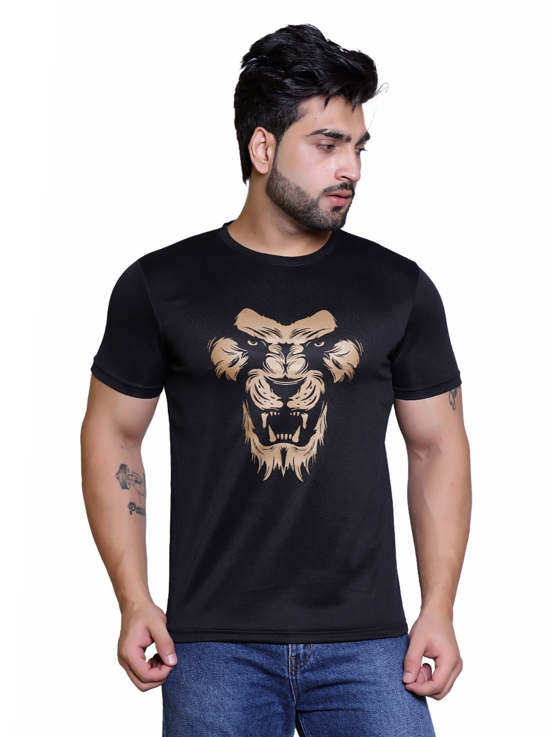 

GREATMAN Men Graphic Printed Round Neck Slim Fit T-shirt, Black