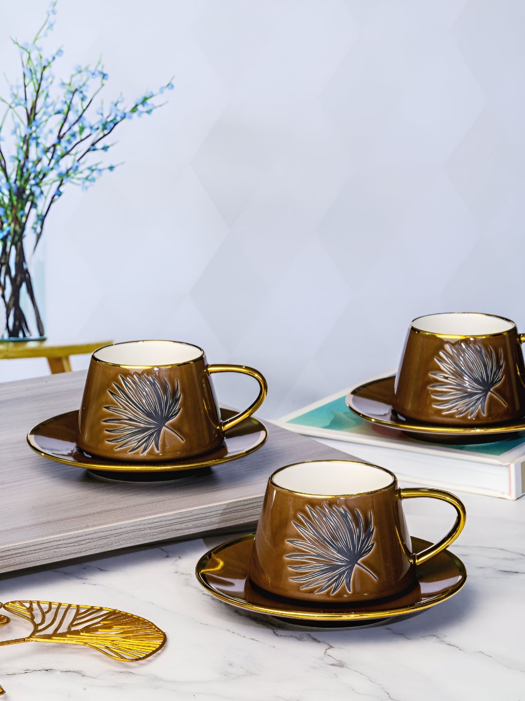 

Roxx Brown and Black 12 Pieces Floral Printed Porcelain Tea Set 220 ml Each