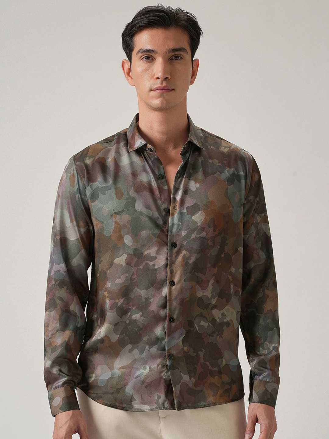 

Banana Club Men Abstract Printed Classic Slim Fit Casual Shirt, Brown