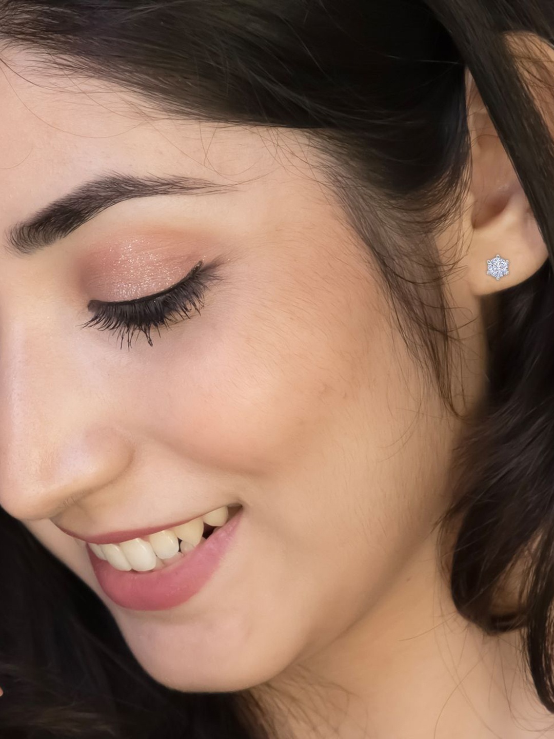 

ANAYRA Sterling Silver-Plated Artificial Stones Studded Circular Shaped Studs