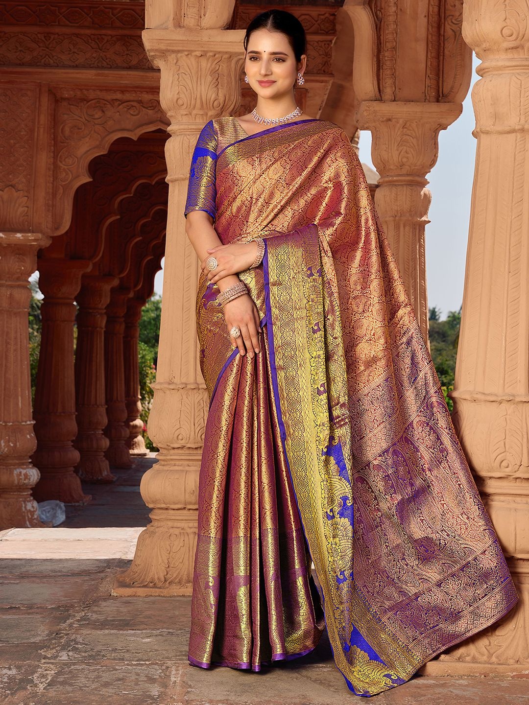 

Satrani Woven Design Zari Pure Silk Paithani Saree, Pink