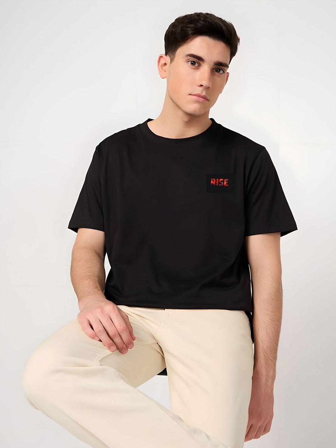 

SZN Men Solid Round Neck Cotton T-shirt, Black