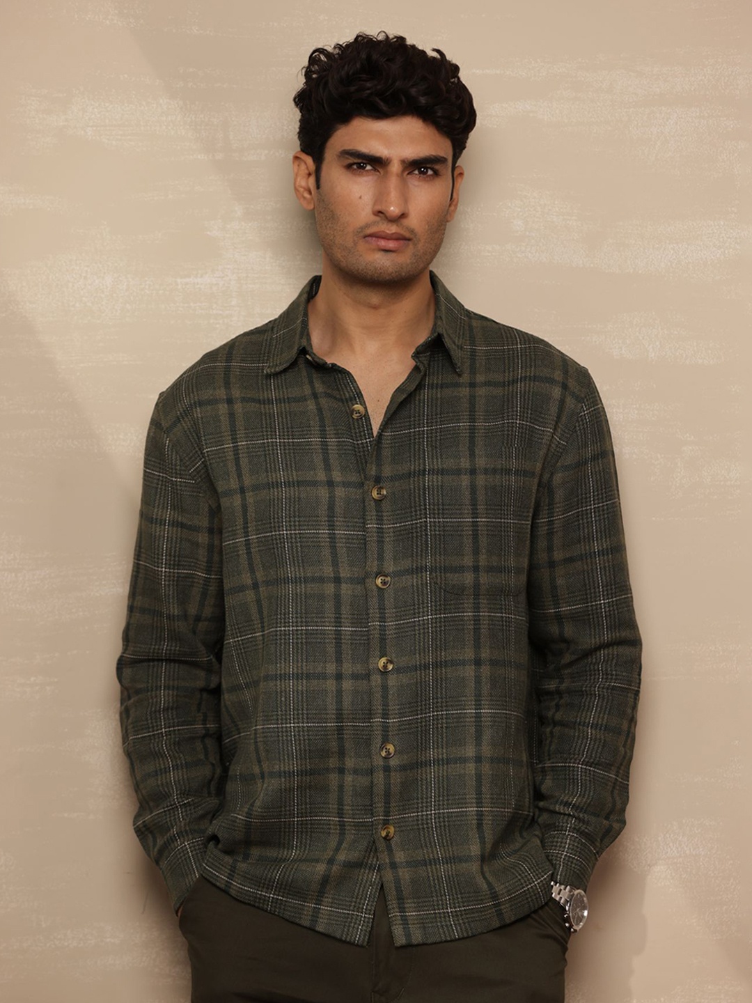 

Uncluttered Closet Men Relaxed Oversized Fit Tartan Checked Cotton Casual Shirt, Olive