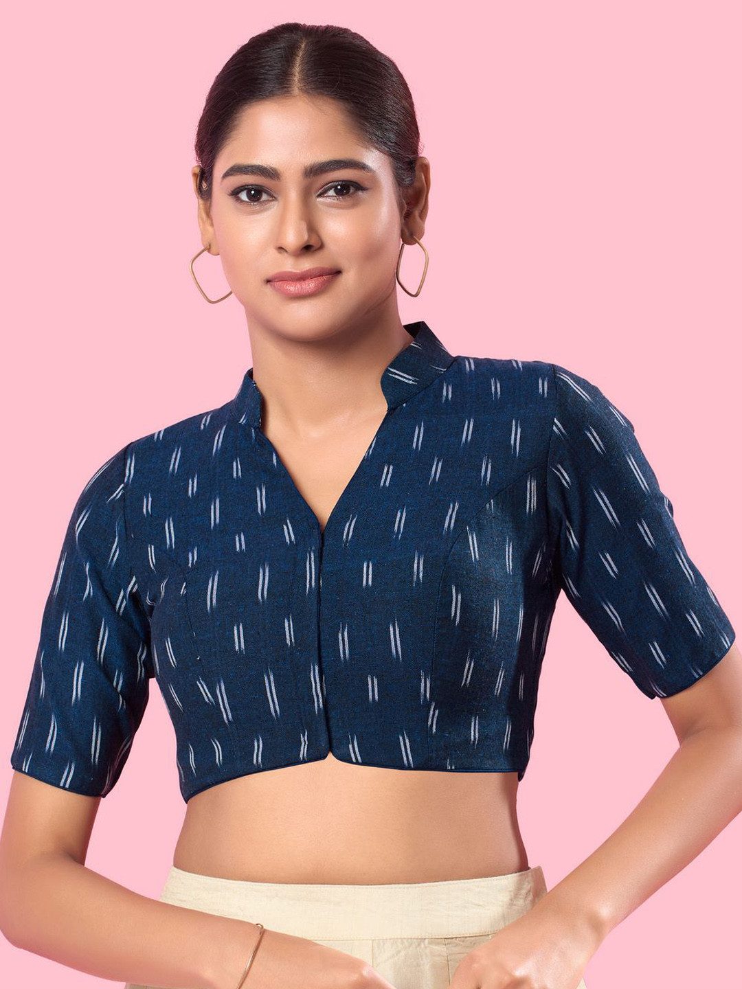 

VAMAS - THE DESIGNER BLOUSES Women Boat Neck Padded Saree Blouse, Navy blue