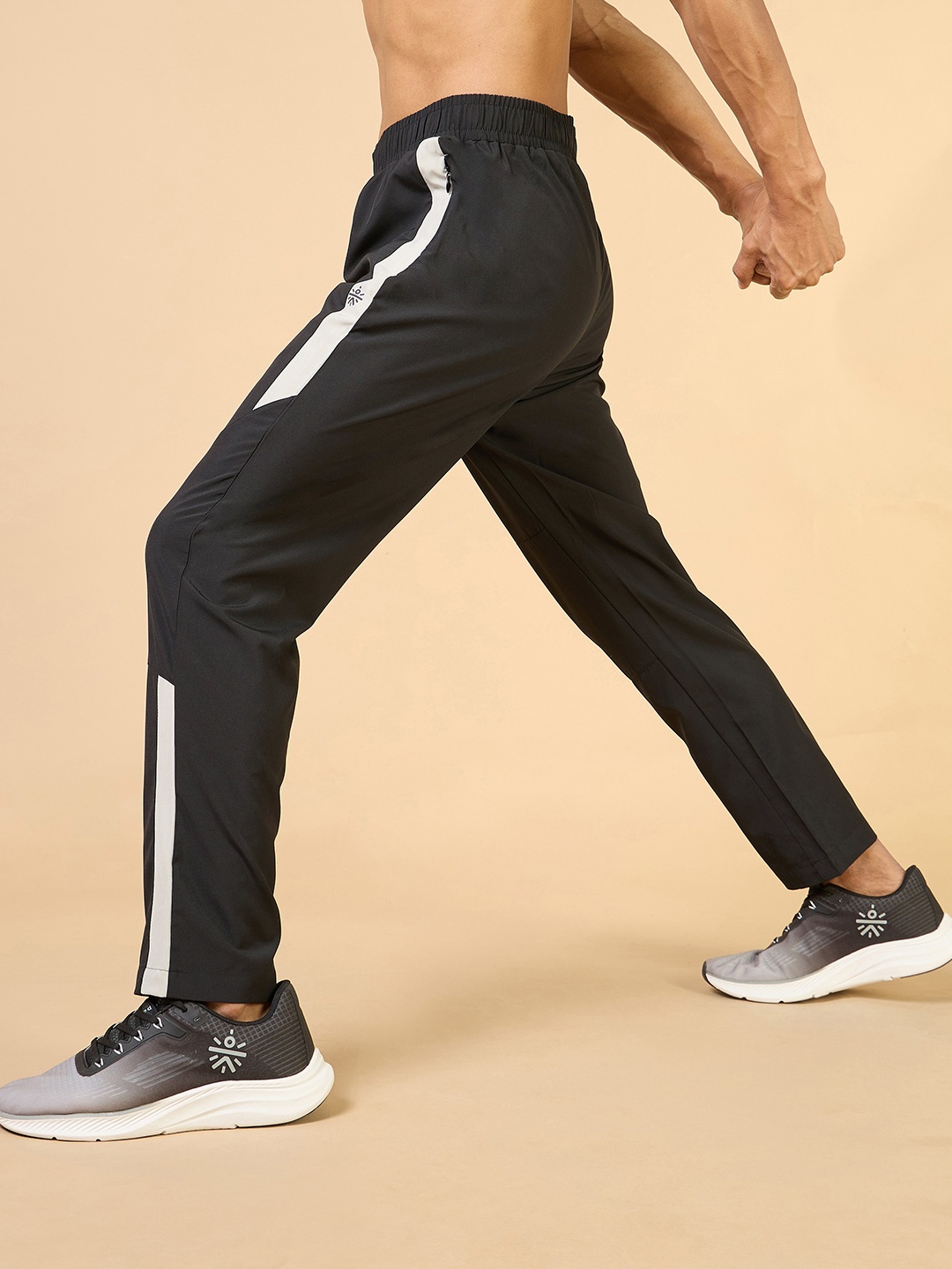 

CULT Men Black Training All Form Trackpants
