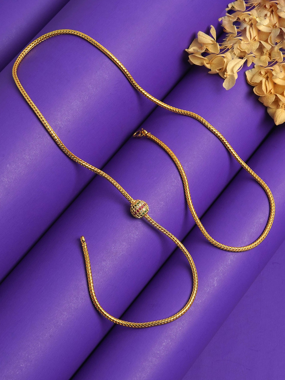 

LAFORWORD Gold-Plated American Diamond Studded Mugapu Chain