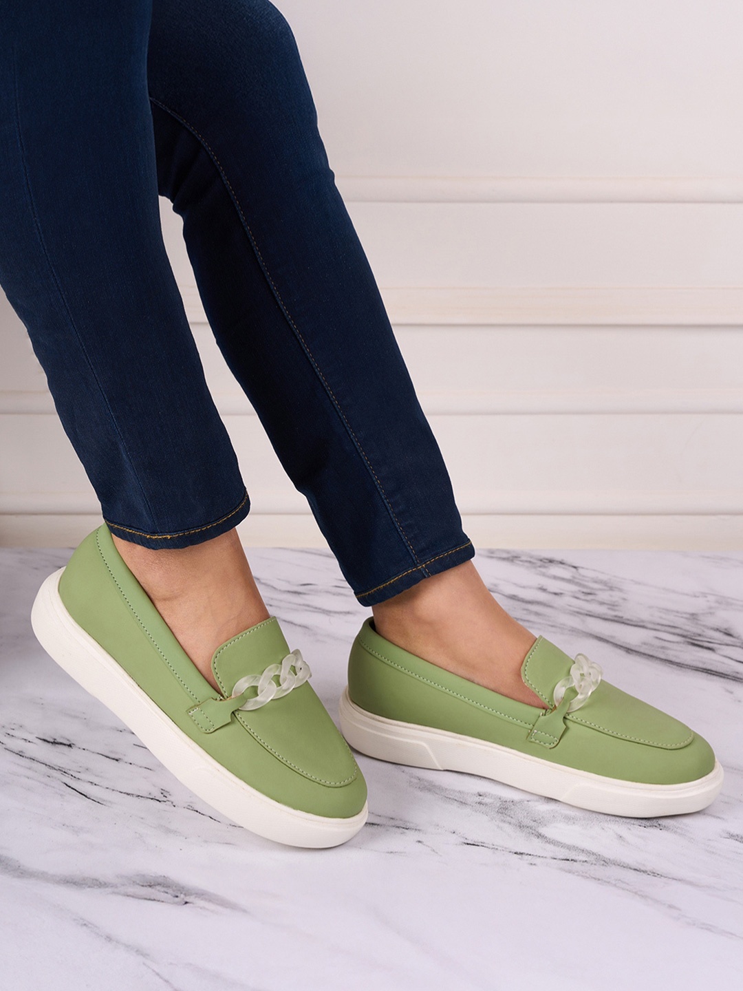 

ID Women Leather Loafers, Green