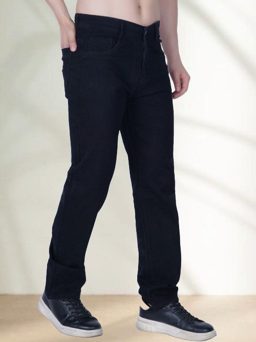 

LINARIA Men Classic Relaxed Fit Stretchable Jeans, Black