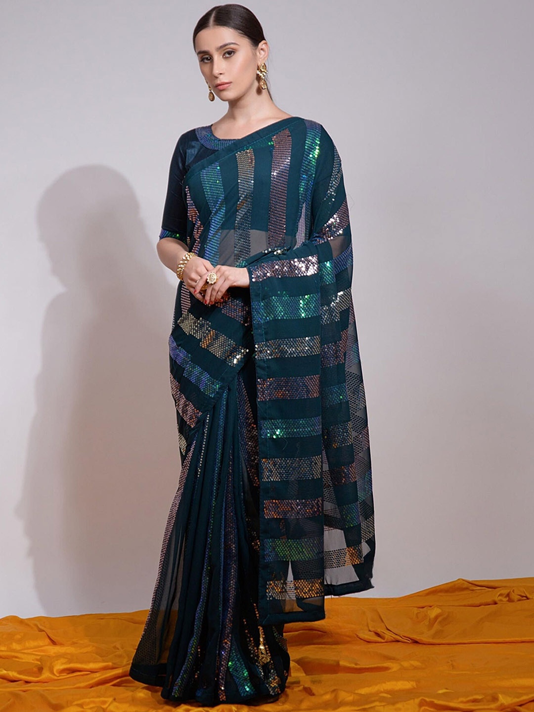 

THE52 Embellished Sequinned Georgette Saree, Green