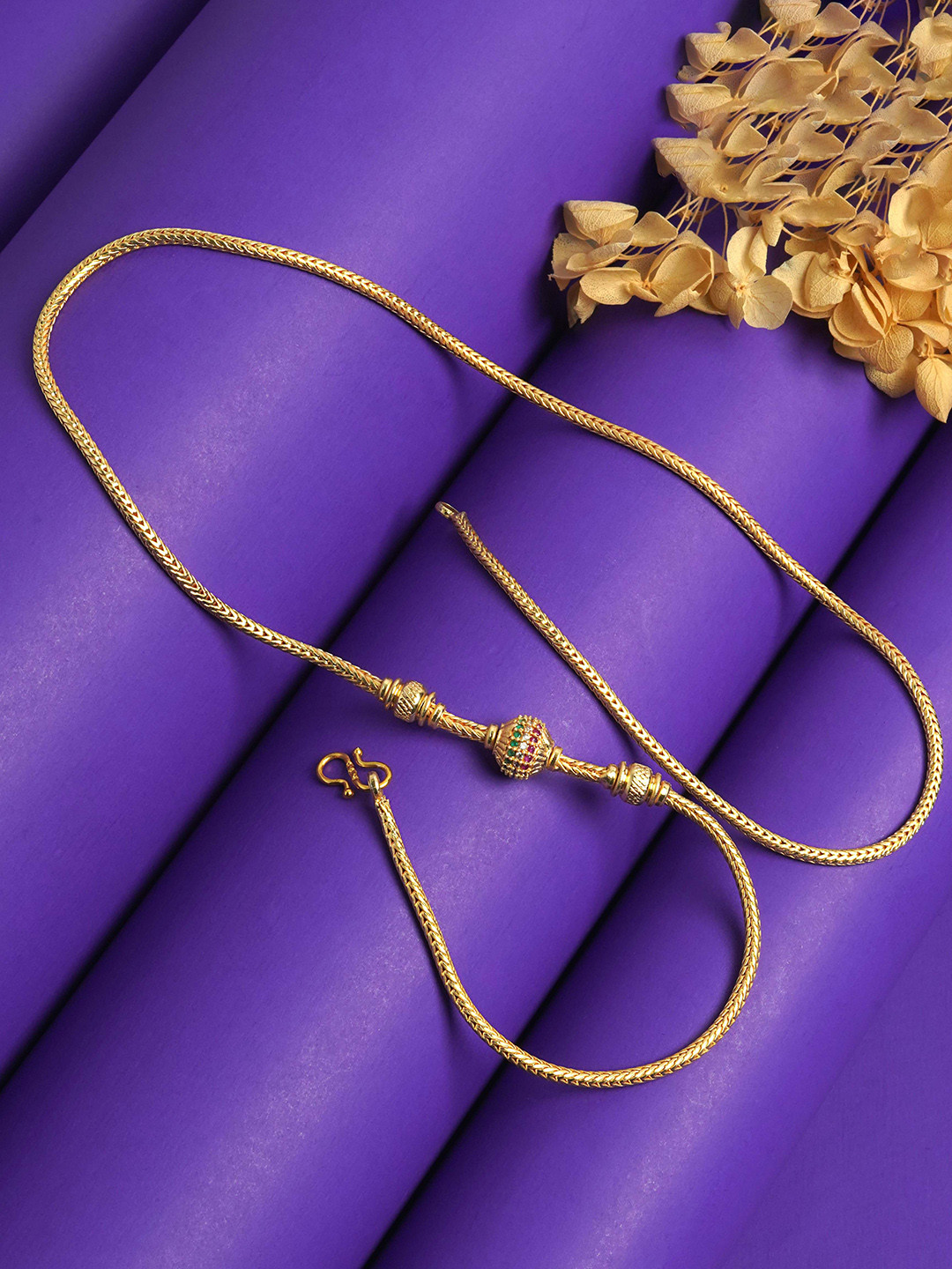 

LAFORWORD Gold-Plated American Diamond Studded Mugapu Chain