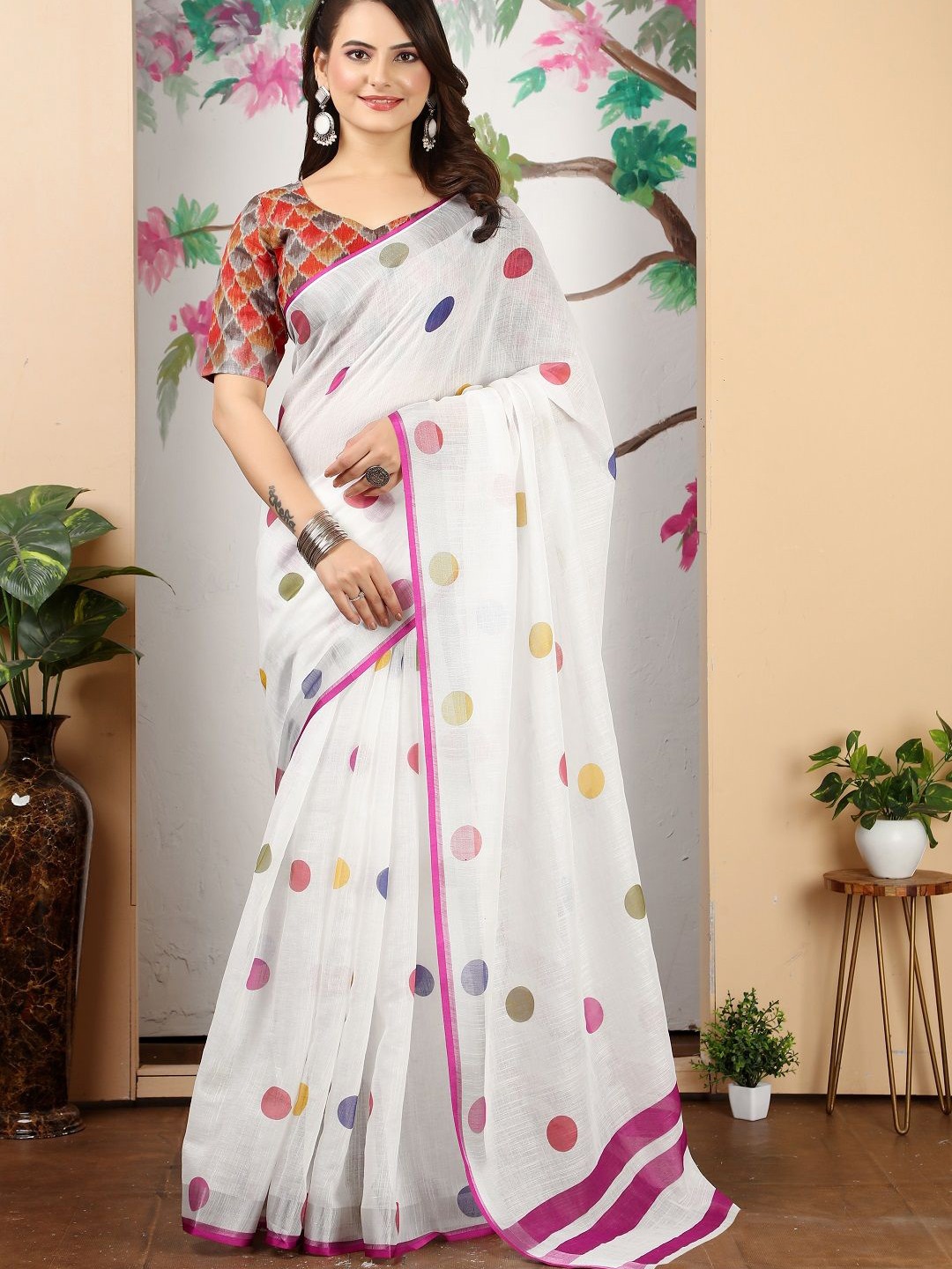 

Nimidiya Polka Dot Pure Cotton Saree, White