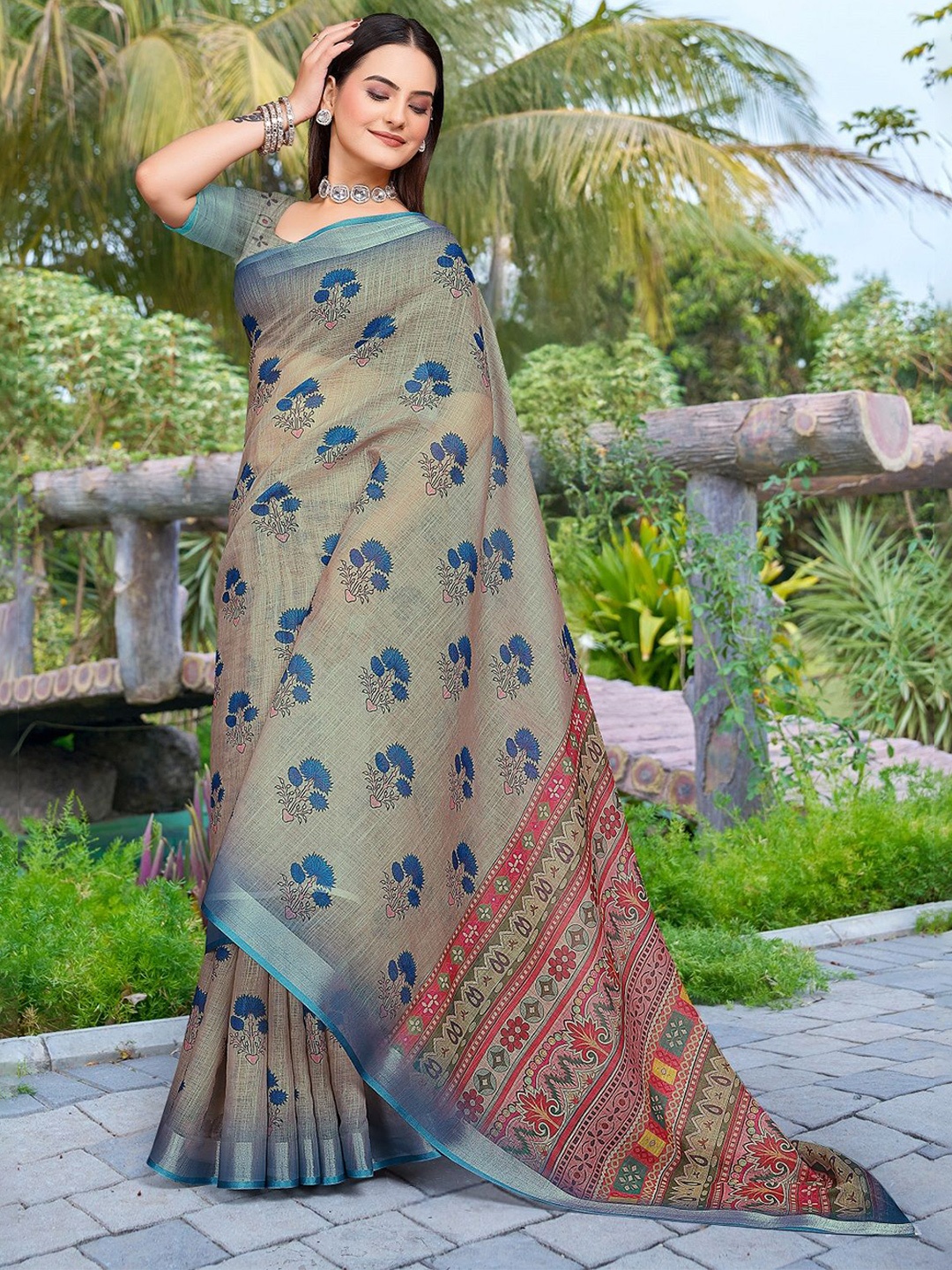 

Nimidiya Floral Printed Zari Border Pure Cotton Saree, Blue