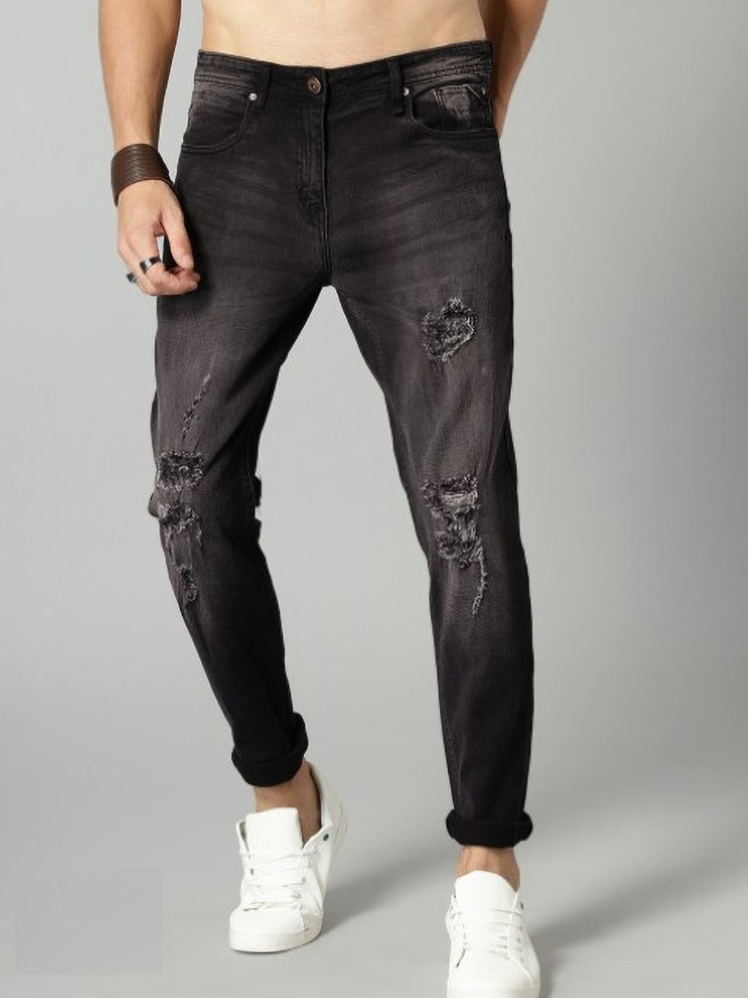 

LINARIA Men Classic Mildly Distressed Light Fade Regular Fit Jeans, Grey