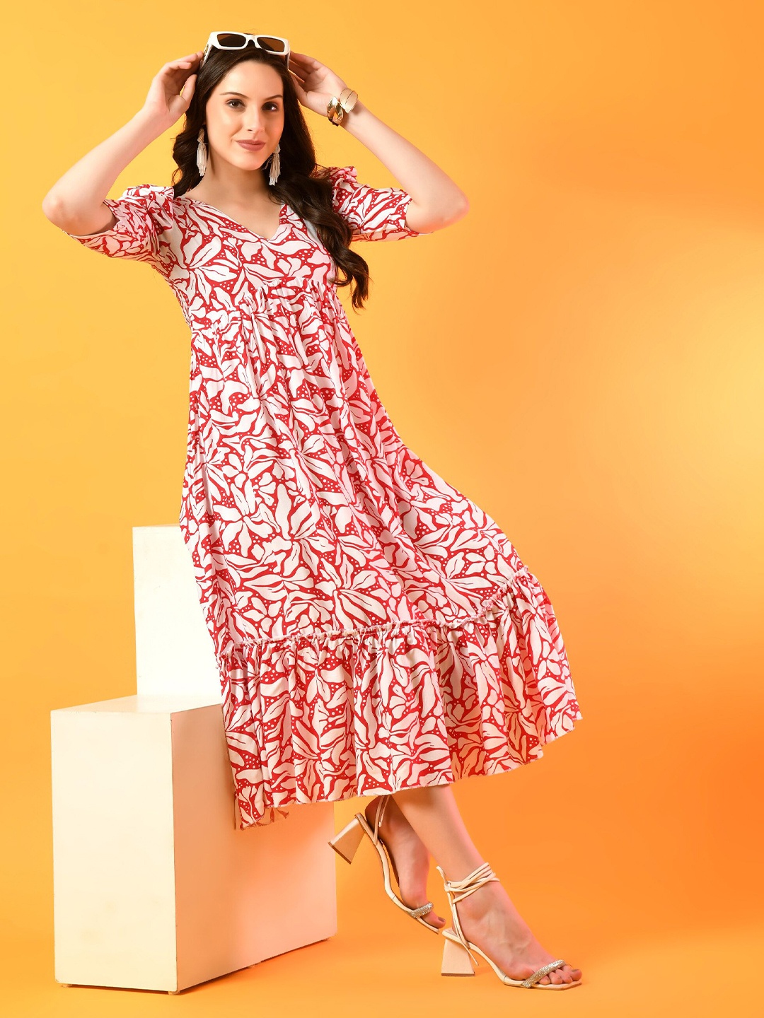 

ANNSH APPAREL Women Floral Printed Empire Midi Dress, Pink