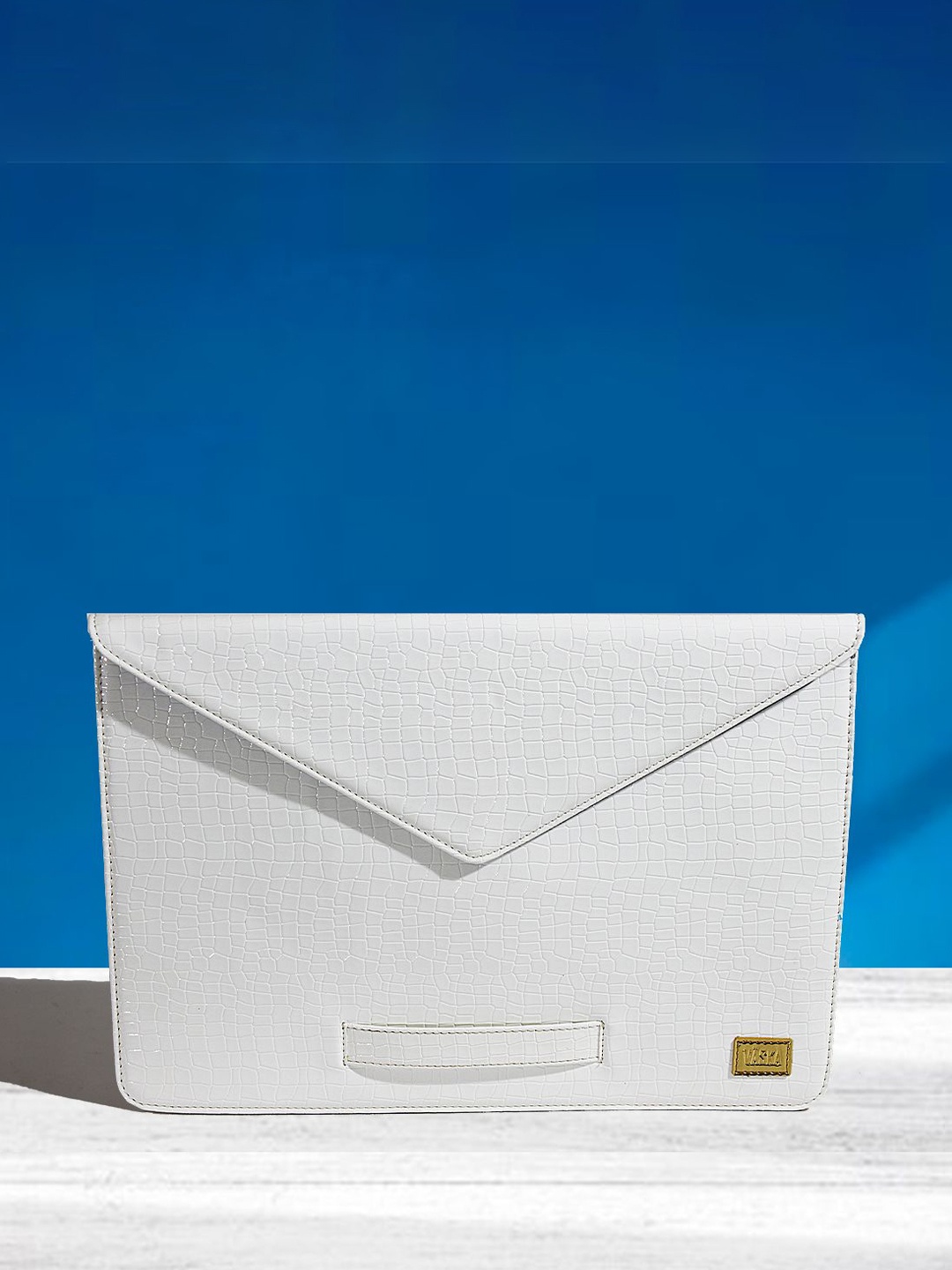 

VASKA Women Textured Laptop Sleeve, White