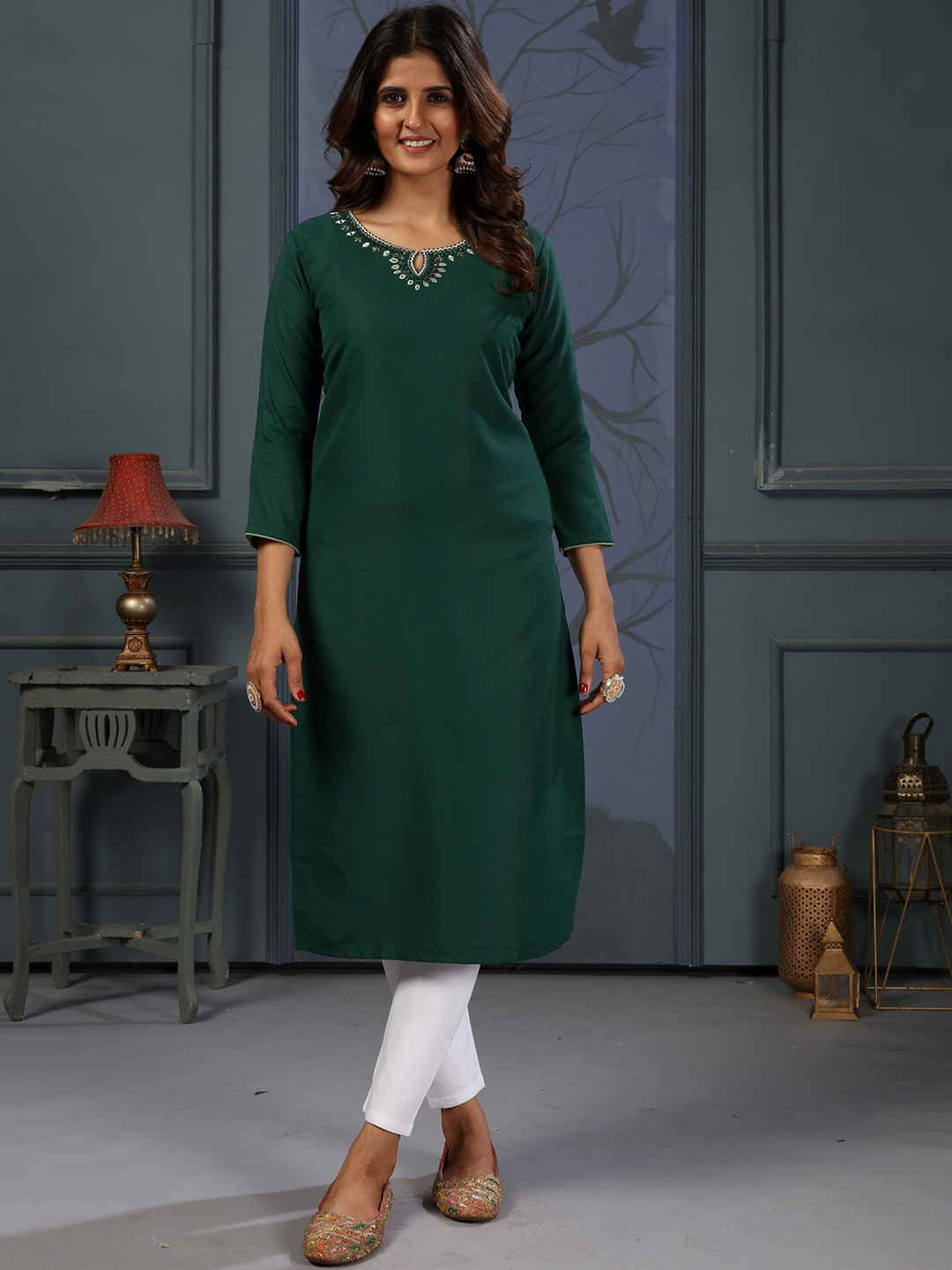 

Artihc Floral Yoke Design Notch Neck Mirror Work Cotton Silk Straight Kurta With Leggings, Green