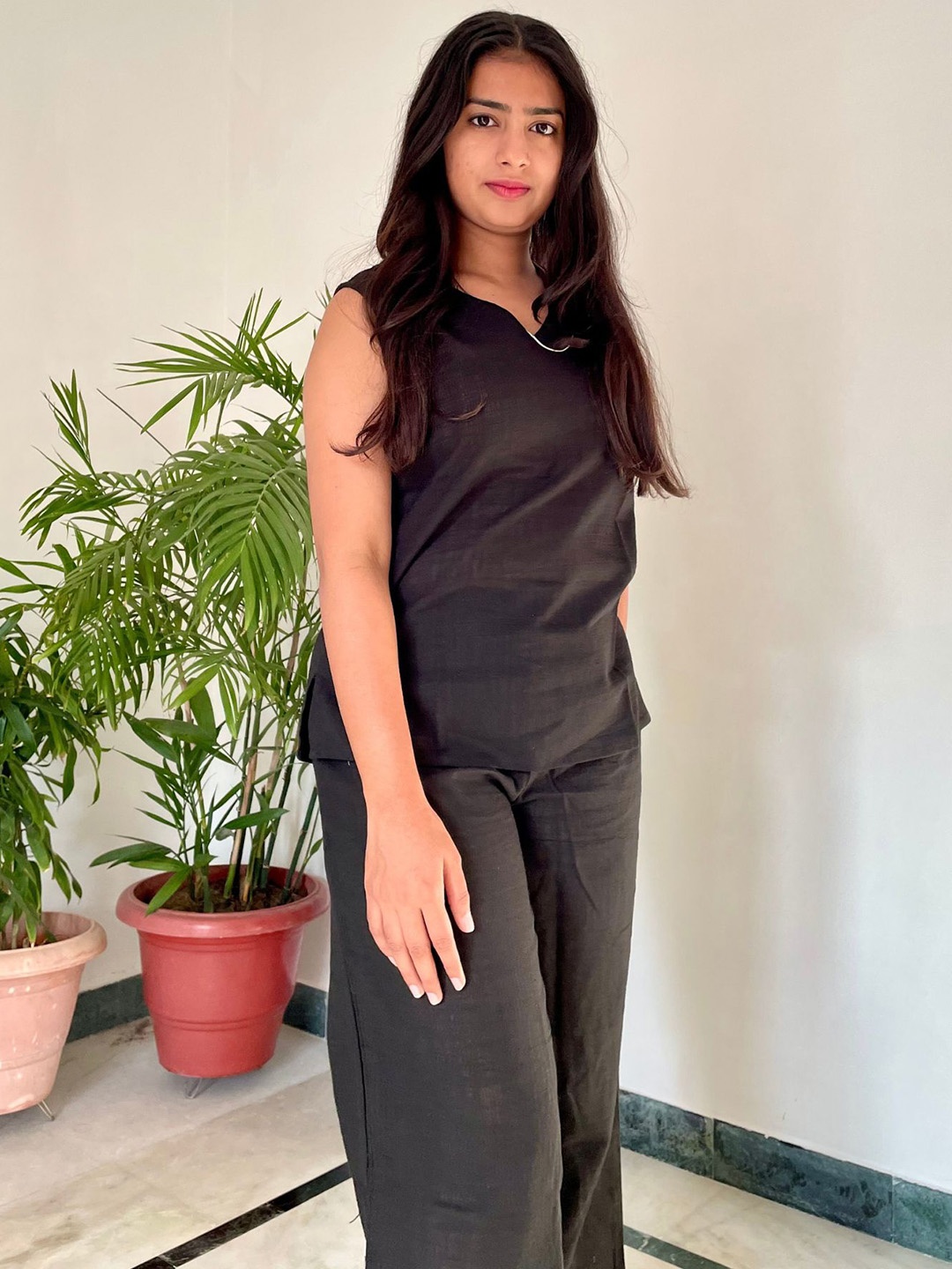 

Noor by Hansa V Neck Top With Trousers, Black