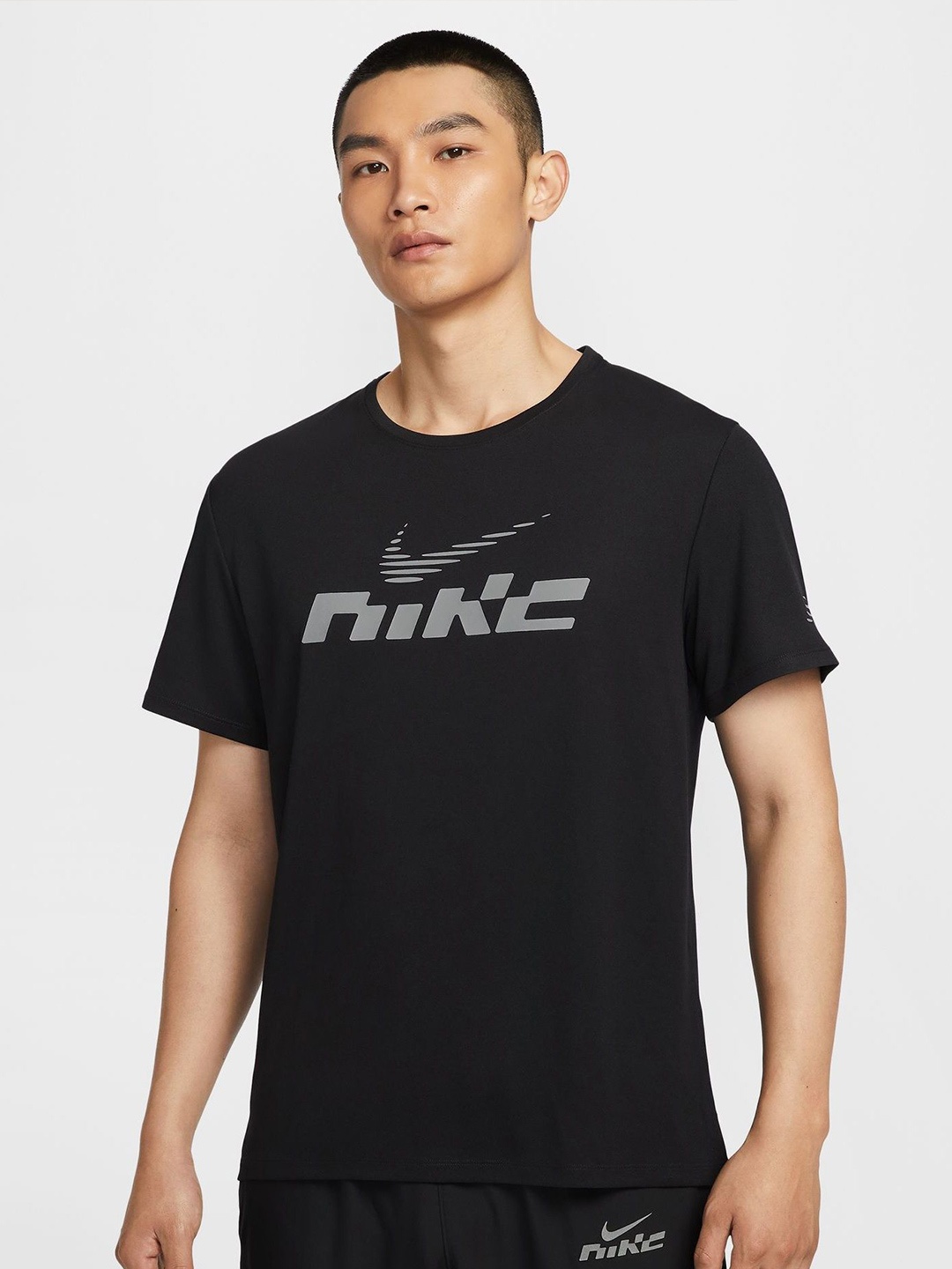 

Nike Miler Flash Men's Dri-FIT UV Short-Sleeve Running Top, Black