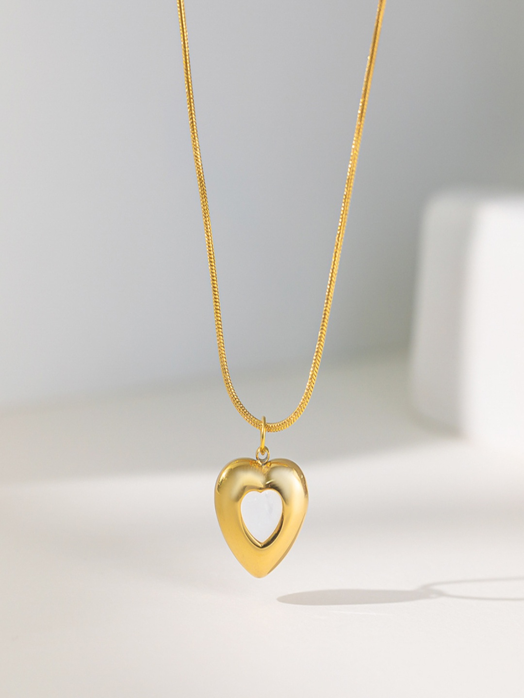 

AQUASTREET Stainless Steel 18K Gold-Plated Heart Shaped Pendant With Chain