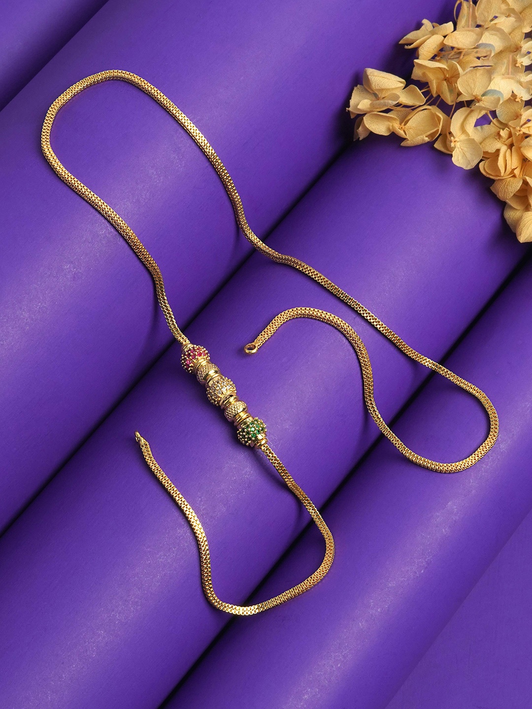 

LAFORWORD Gold-Plated American Diamond Studded Mugapu Chain