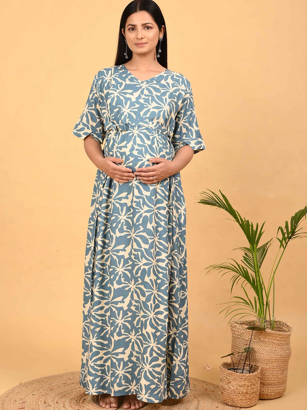 

GOLDSTROMS Women Ethnic Motifs Printed V-Neck Maternity Maxi Dress, Blue
