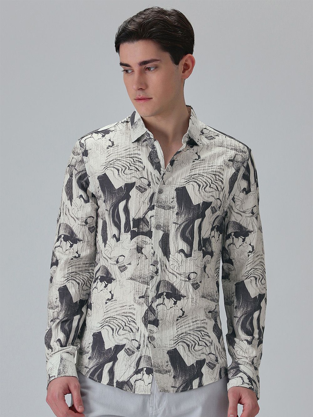 

Banana Club Men Abstract Printed Classic Slim Fit Casual Shirt, White