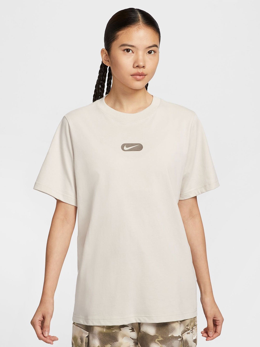 

Nike Sportswear Club Women Short-Sleeve T-Shirt, White
