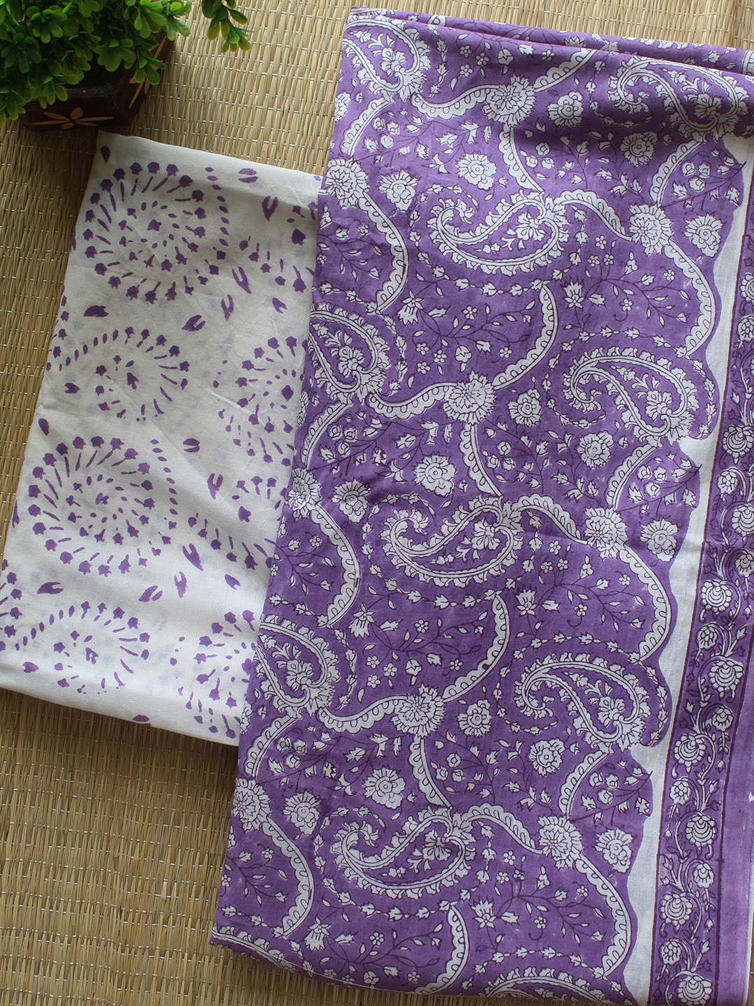 

Weaves of Tradition Floral Printed Pure Cotton Unstitched Dress Material, Violet