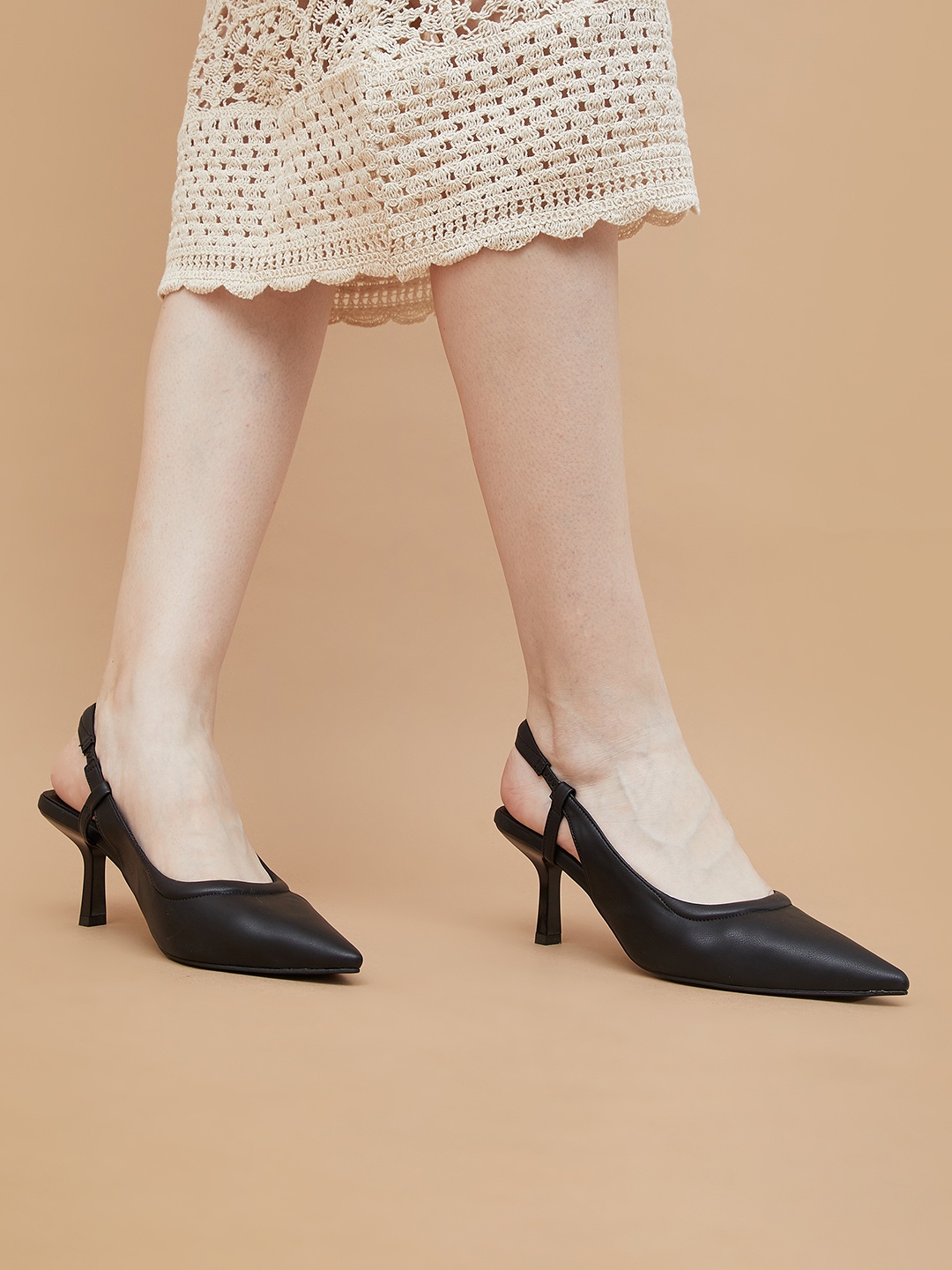 

CODE by Lifestyle Women PU Mules, Black