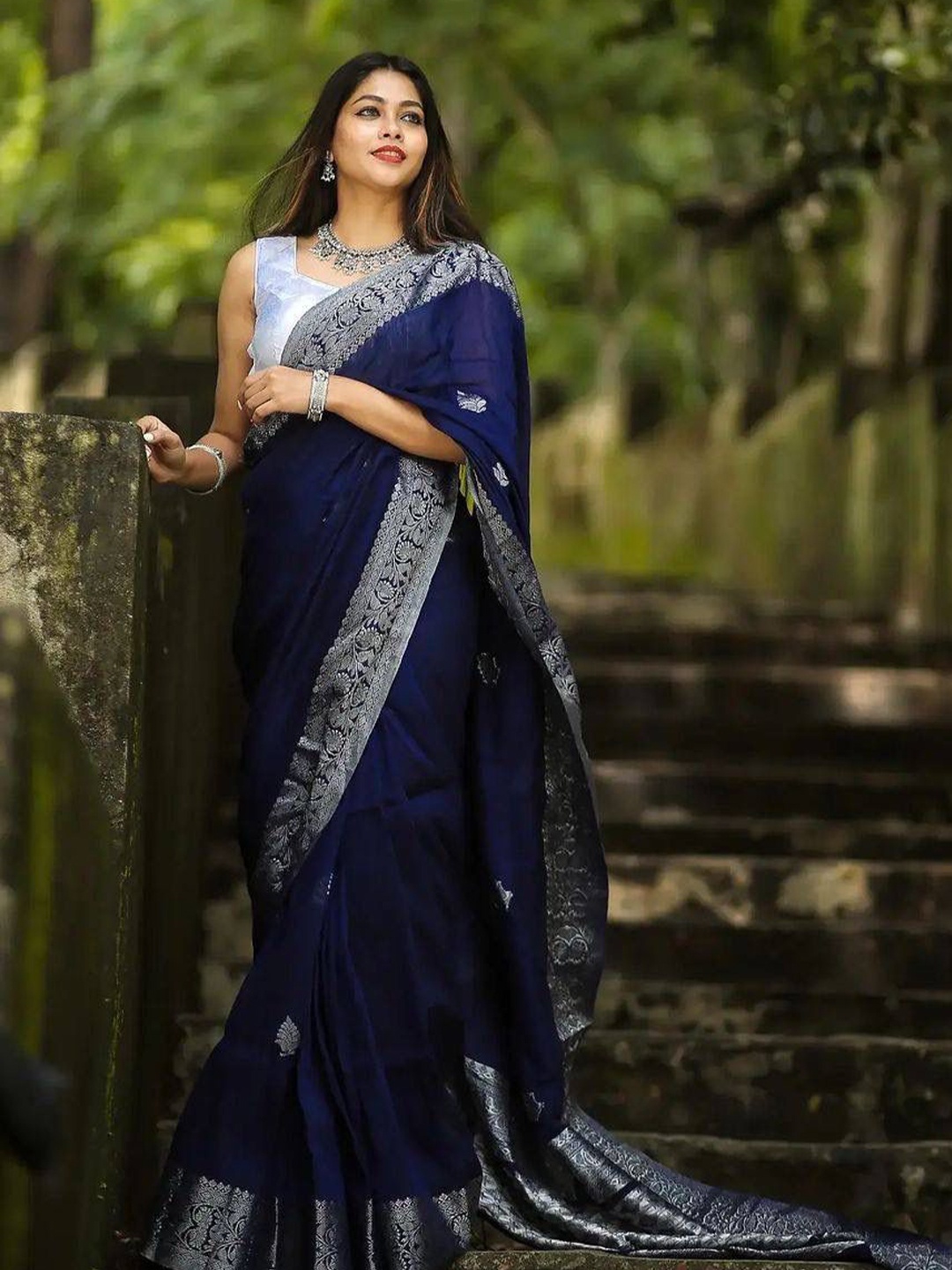 

PAYAL CREATION Ethnic Motifs Woven Design Banarasi Saree, Blue