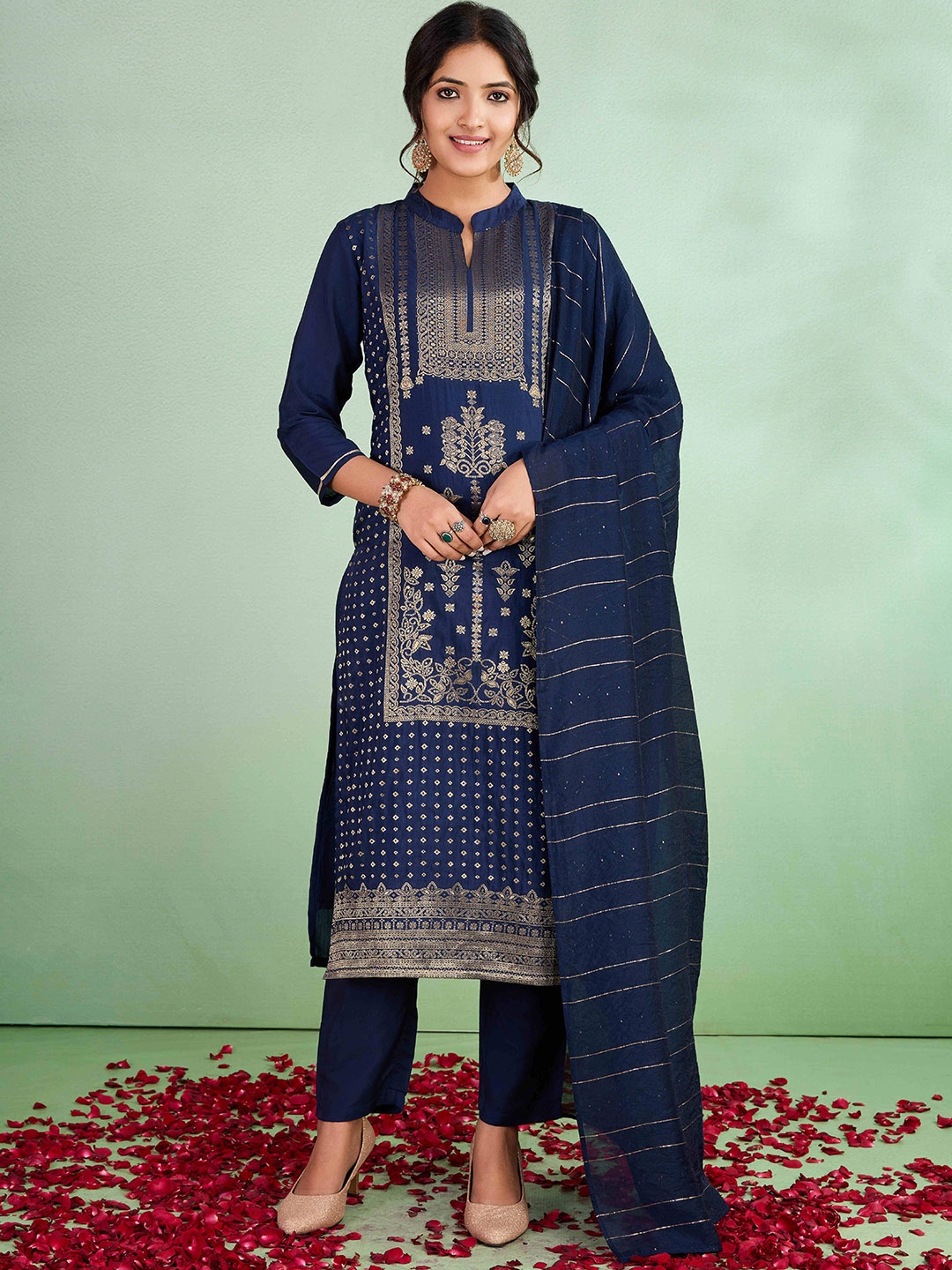 

SUAAC Floral Printed Mandarin Collar Straight Kurta With Trousers And Dupatta, Navy blue