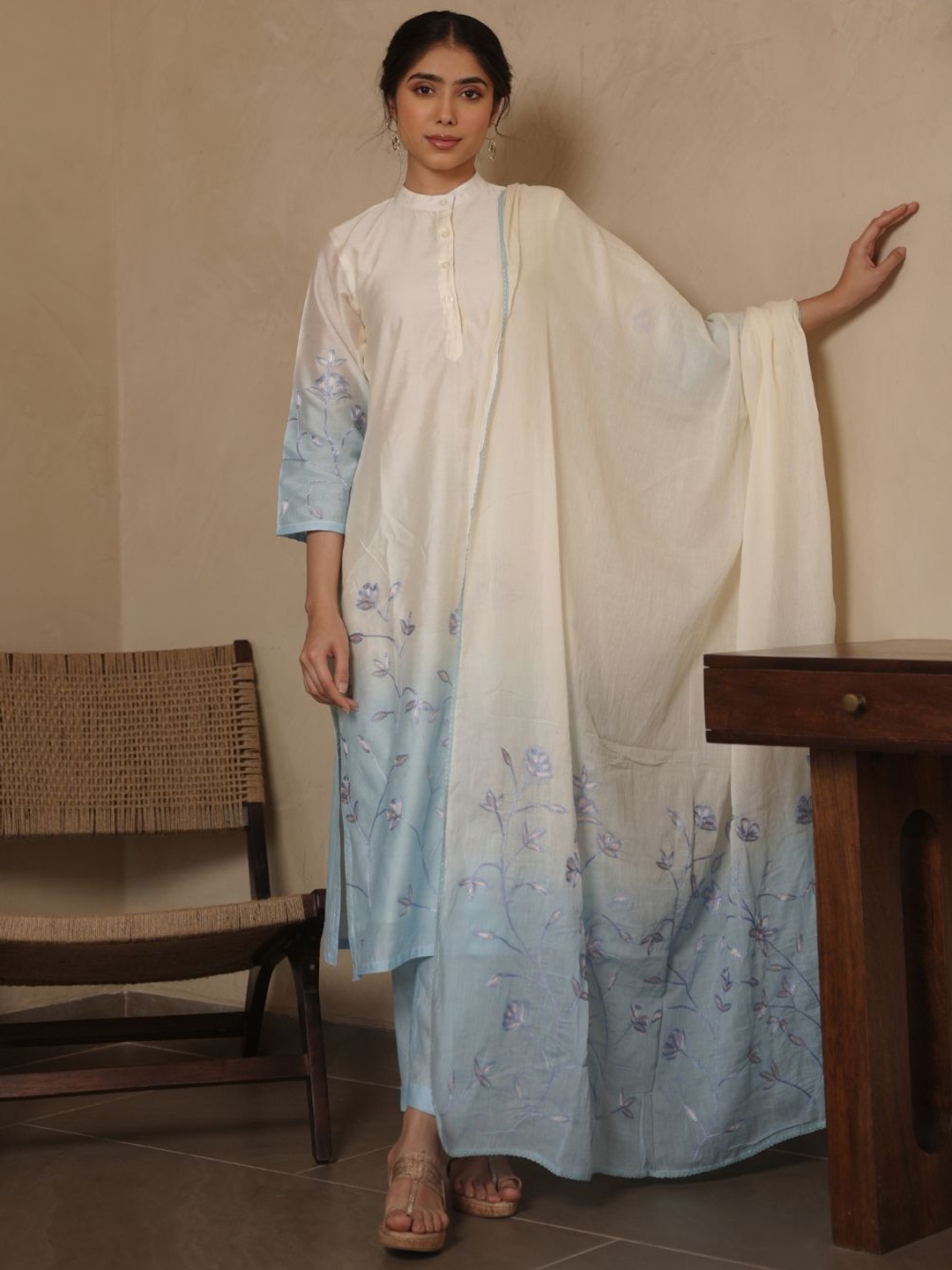 

OneWe Lizzy Floral Embroidered Thread Work Chanderi Silk Kurta With Trousers & Dupatta, Blue
