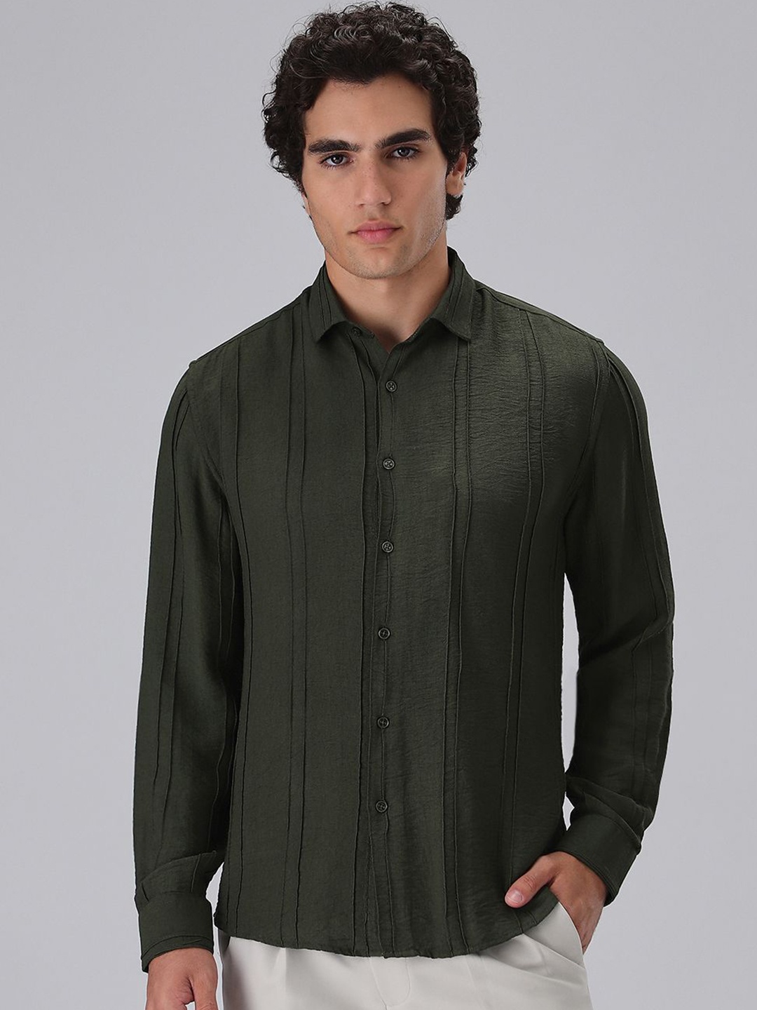 

Banana Club Men Pintucked Classic Slim Fit Casual Shirt, Olive