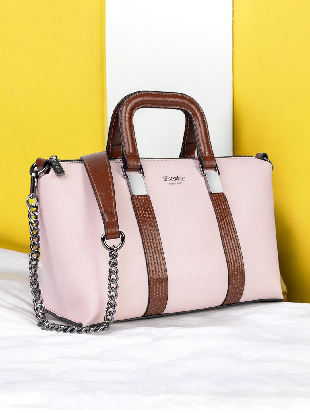 

Exotic Women Textured Structured Leather Handheld Bag, Pink