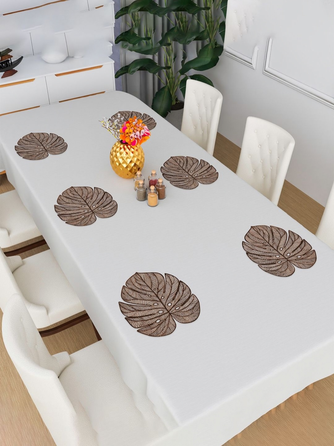 

Aura Copper-Toned 4 Pieces Leaf Shape Table Placemats