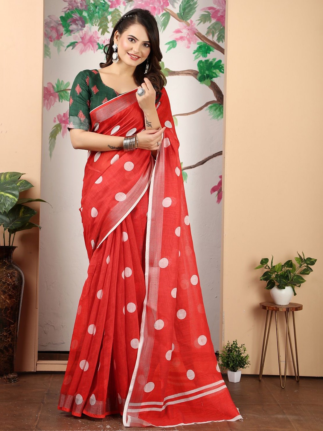 

Nimidiya Polka Dots Printed Zari Pure Cotton Saree, Red