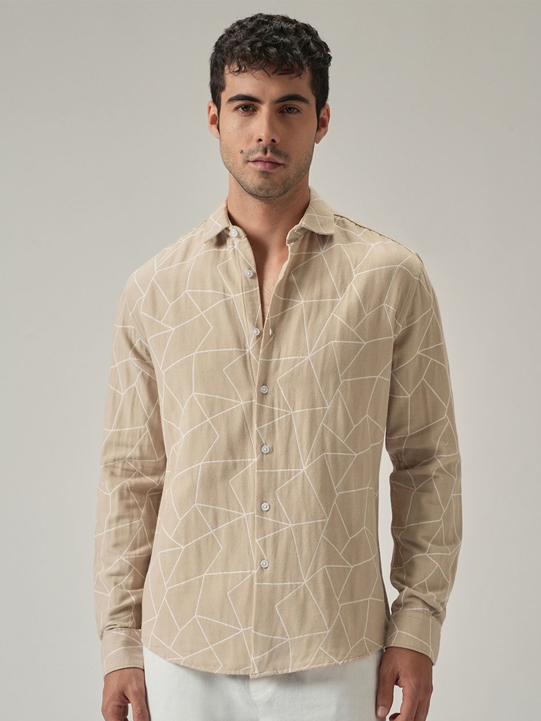 

Banana Club Men Geometric Printed Classic Fit Cotton Casual Shirt, Beige